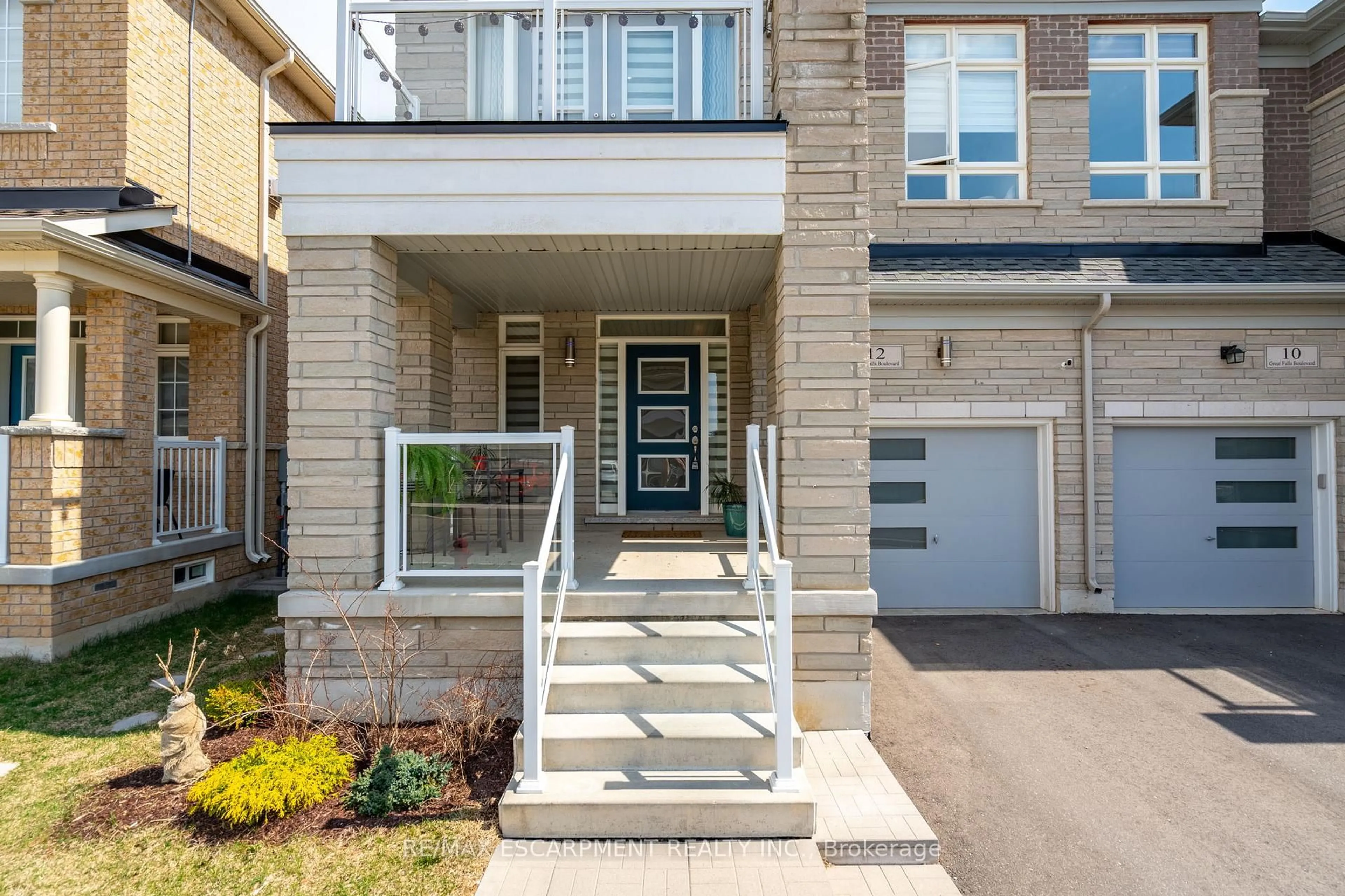 Unknown for 12 GREAT FALLS Blvd, Hamilton Ontario L8B 1X8