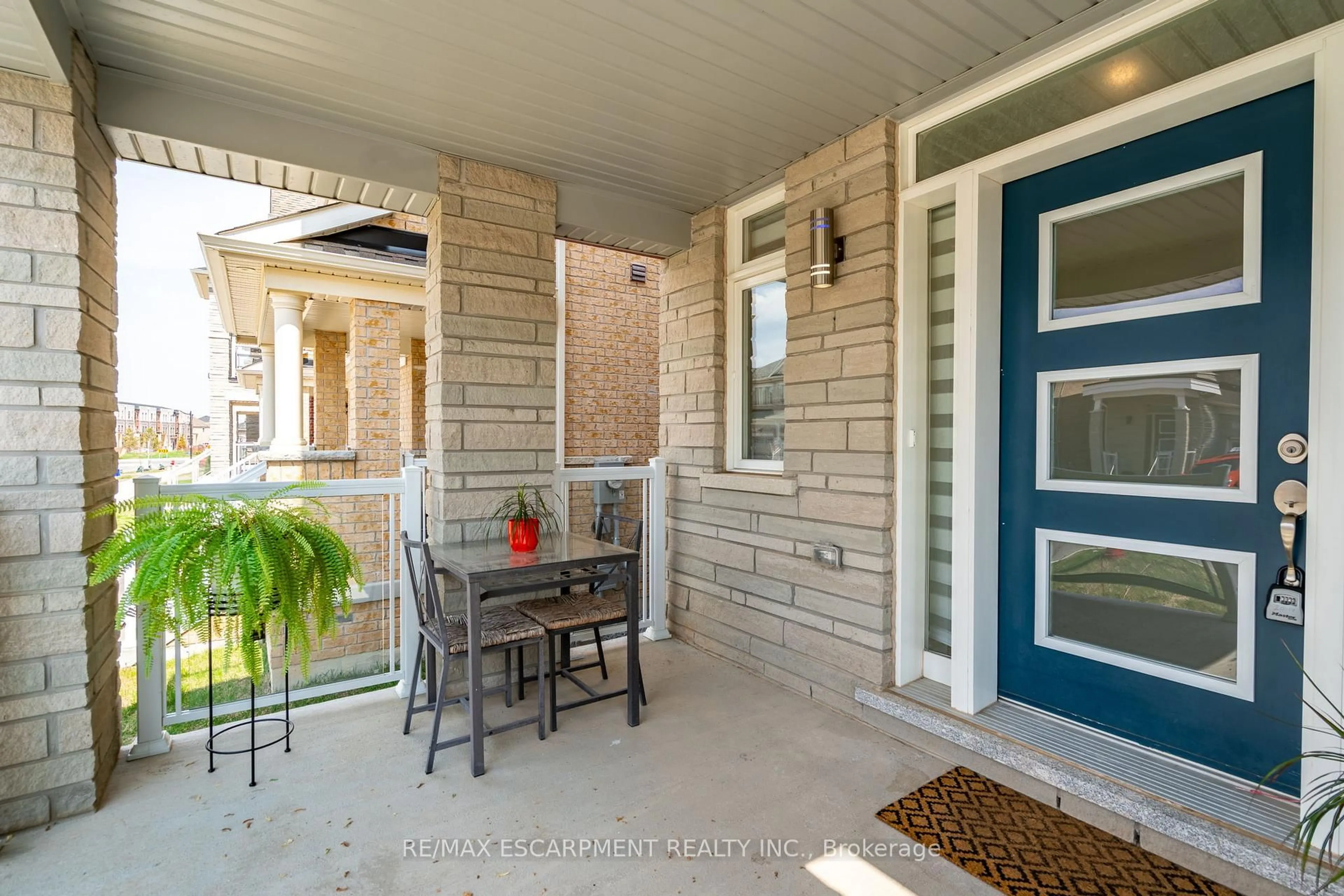 Unknown for 12 GREAT FALLS Blvd, Hamilton Ontario L8B 1X8