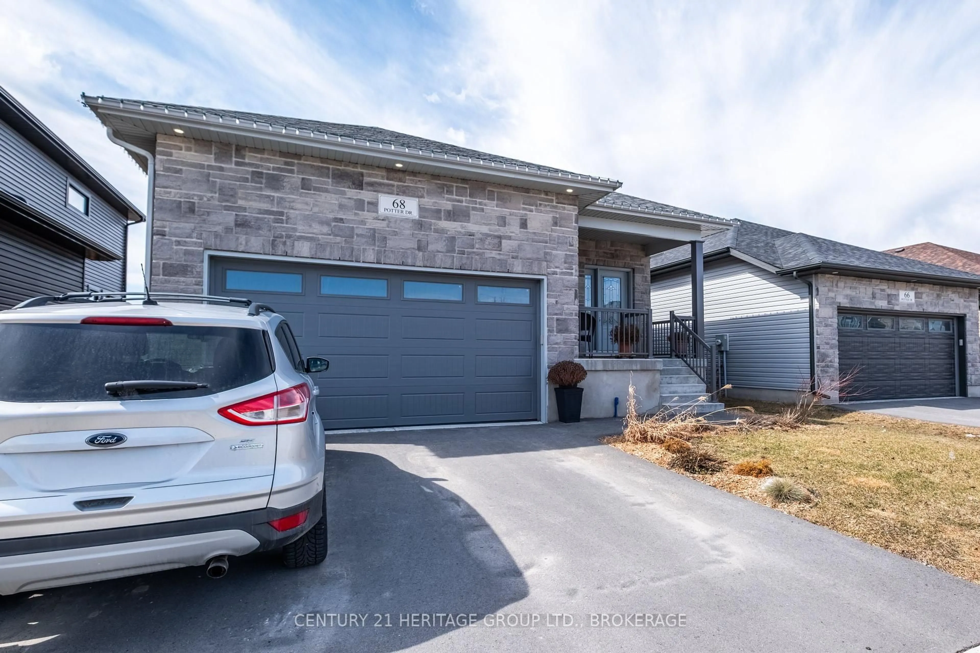 Home with brick exterior material, street for 68 Potter Dr, Bissett Creek Ontario K0H 2H0