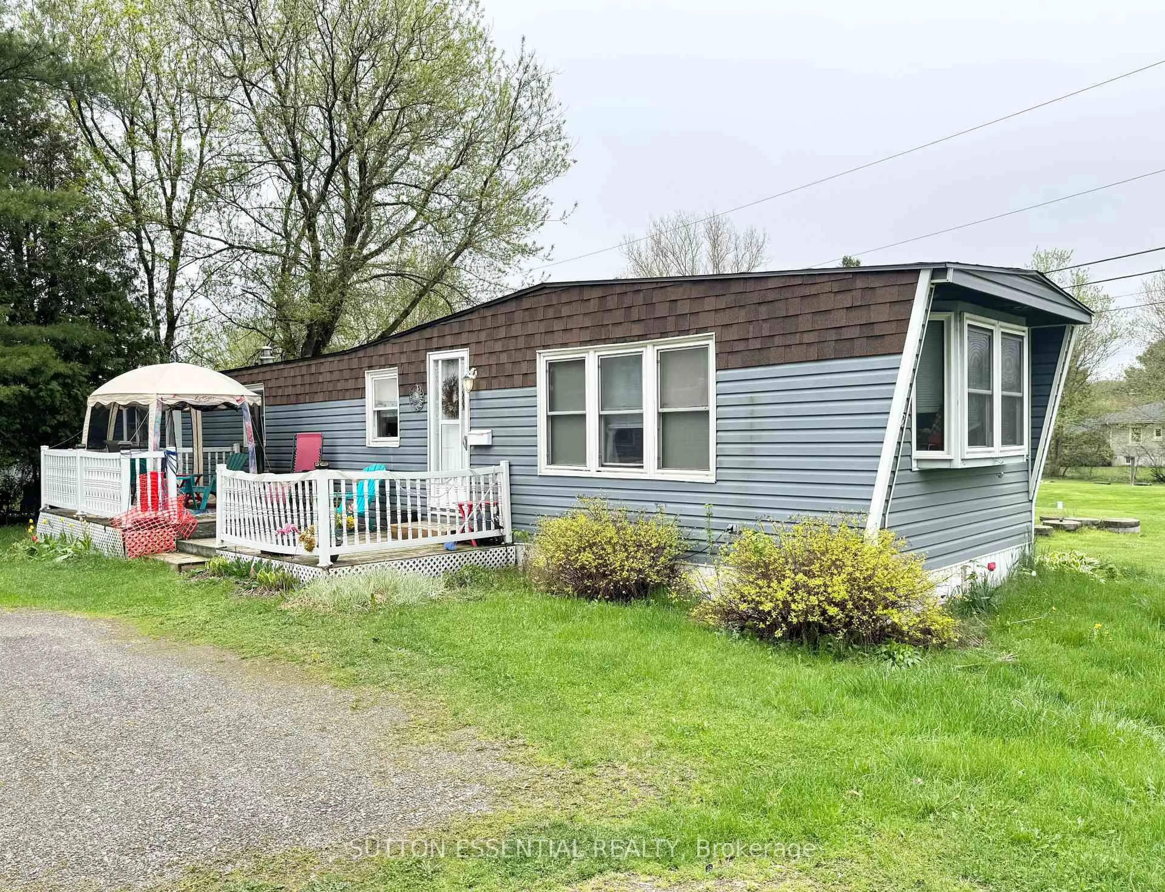 Home with vinyl exterior material, street for 2-72 Main St. West St #2, Elizabethtown-Kitley Ontario K0E 1M0