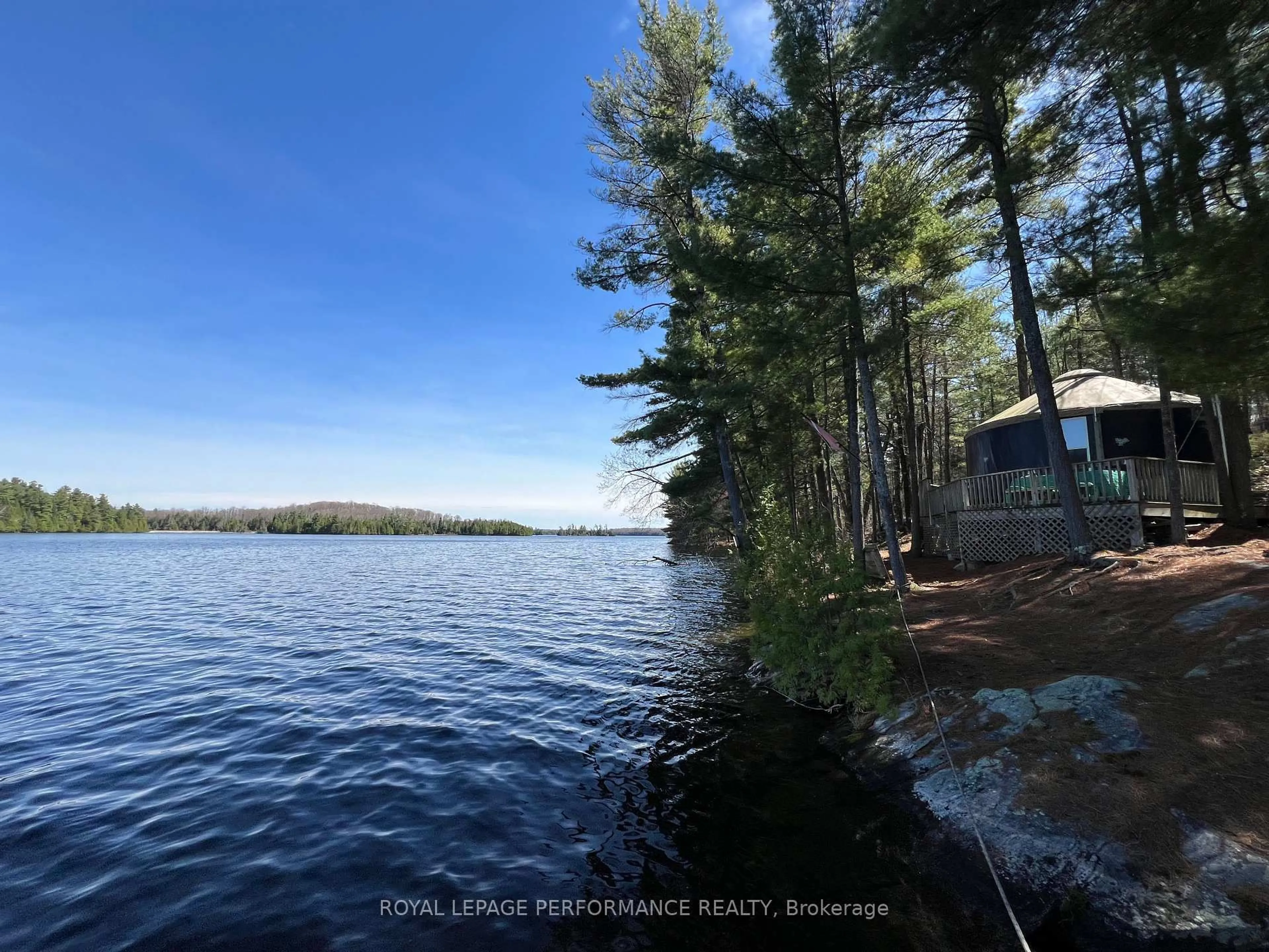 A pic from outside/outdoor area/front of a property/back of a property/a pic from drone, water/lake/river/ocean view for 319 BAYVIEW LODGE Rd, White Lake Ontario K0A 3L0