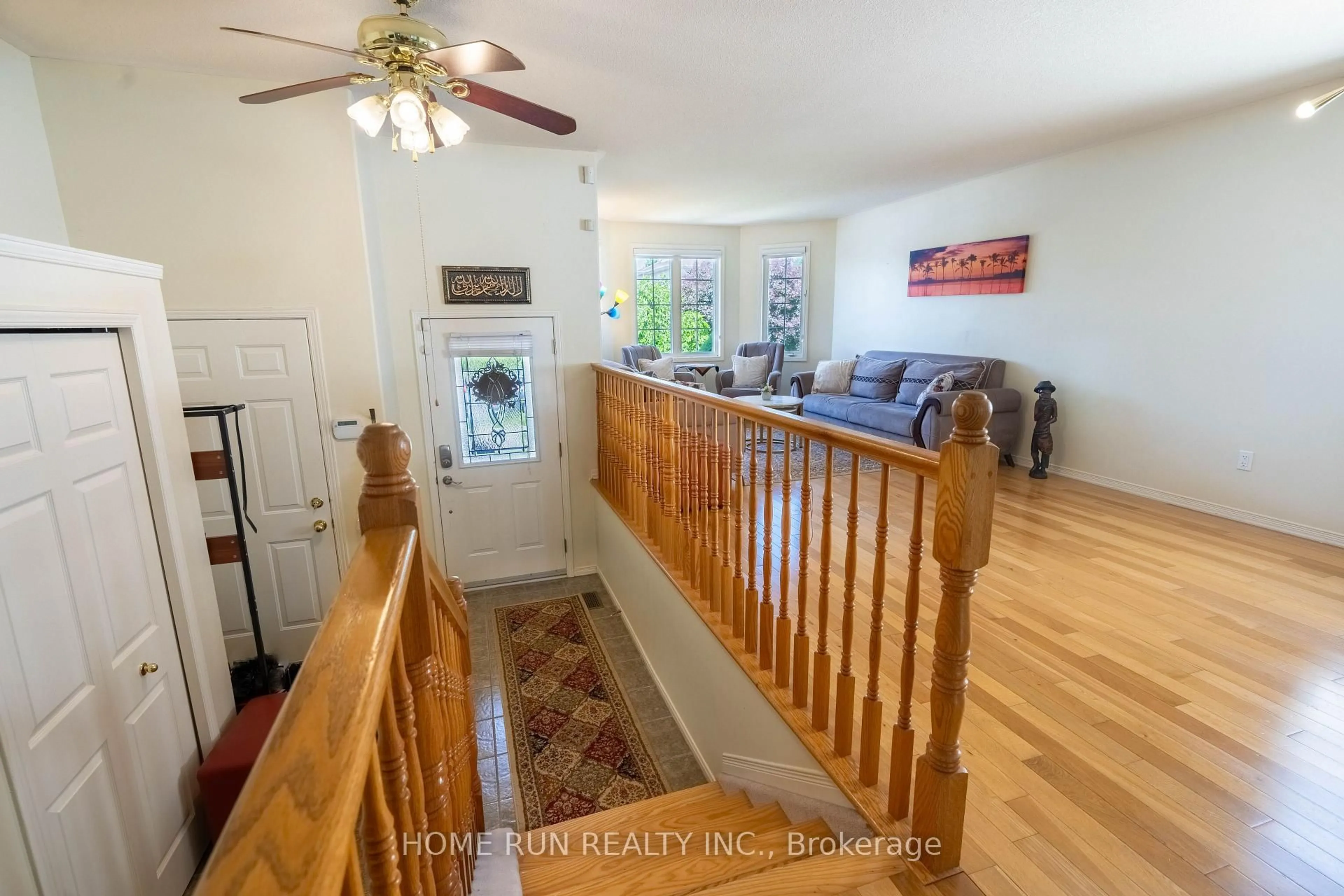 Indoor entryway for 259 Sheridan St, Kingston Ontario K7P 3C6