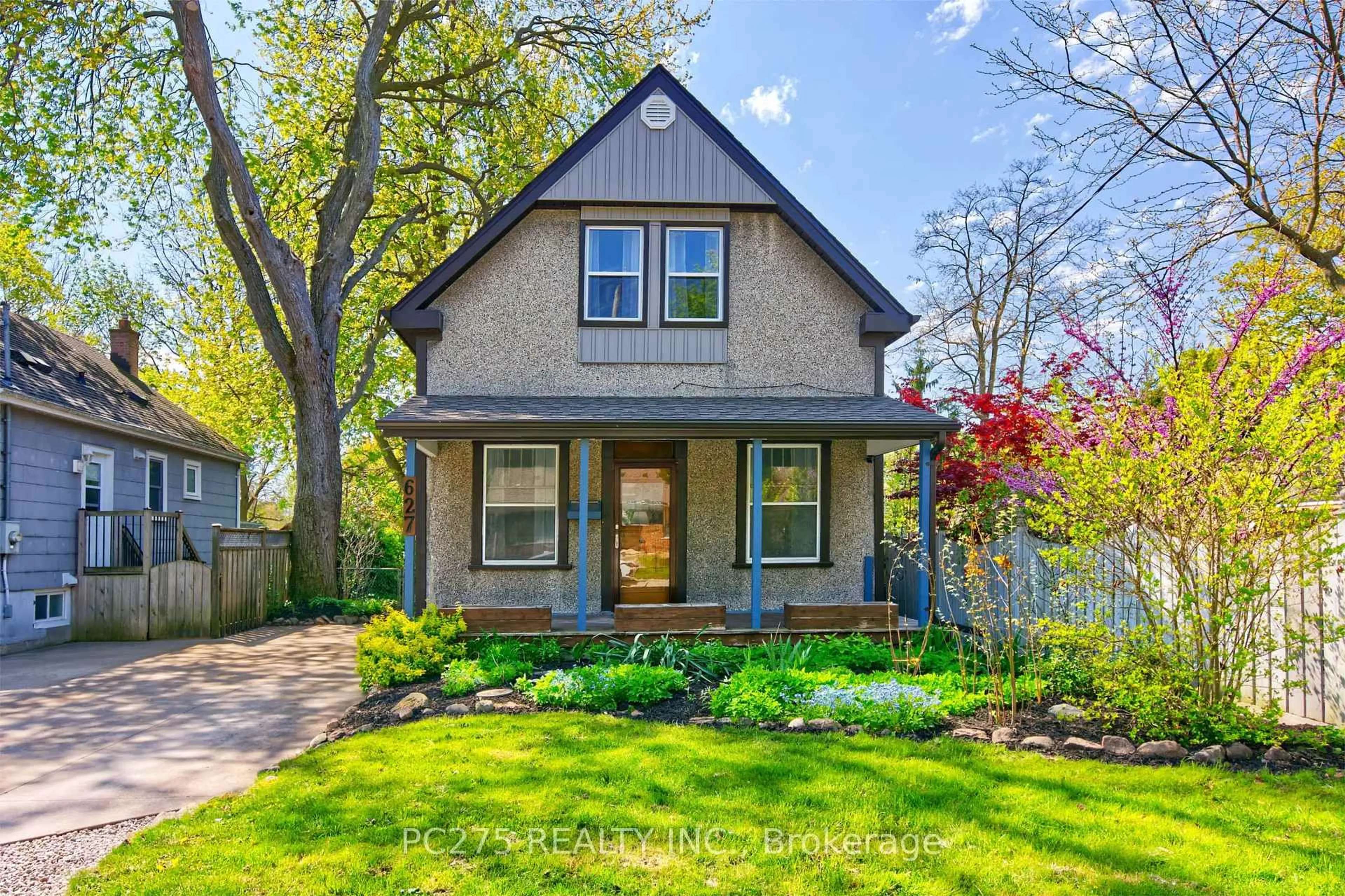 Home with brick exterior material, street for 627 St James St, London East Ontario N5Y 3P9