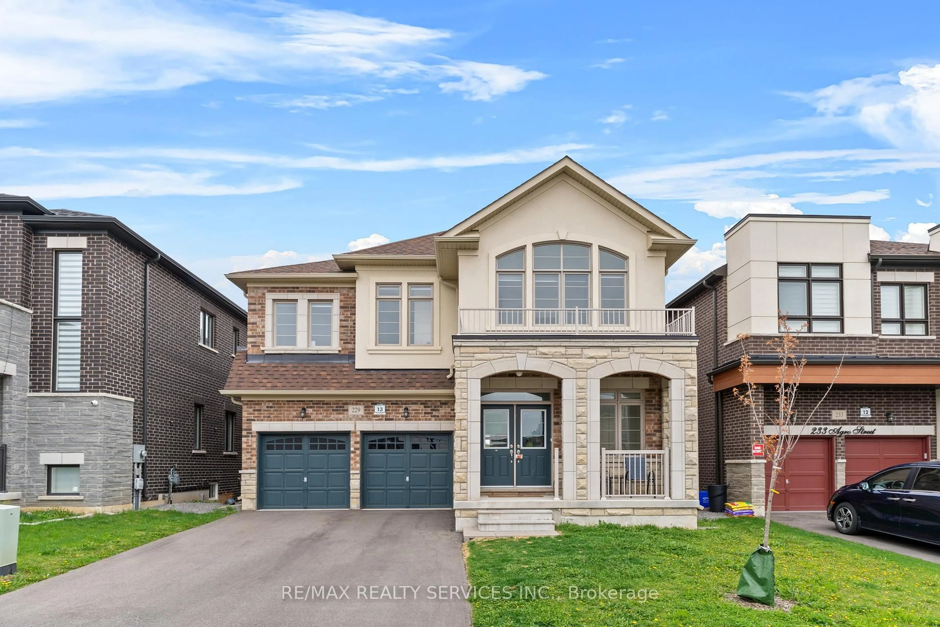 Home with brick exterior material, street for 229 Agro St, Hamilton Ontario L8B 1W9