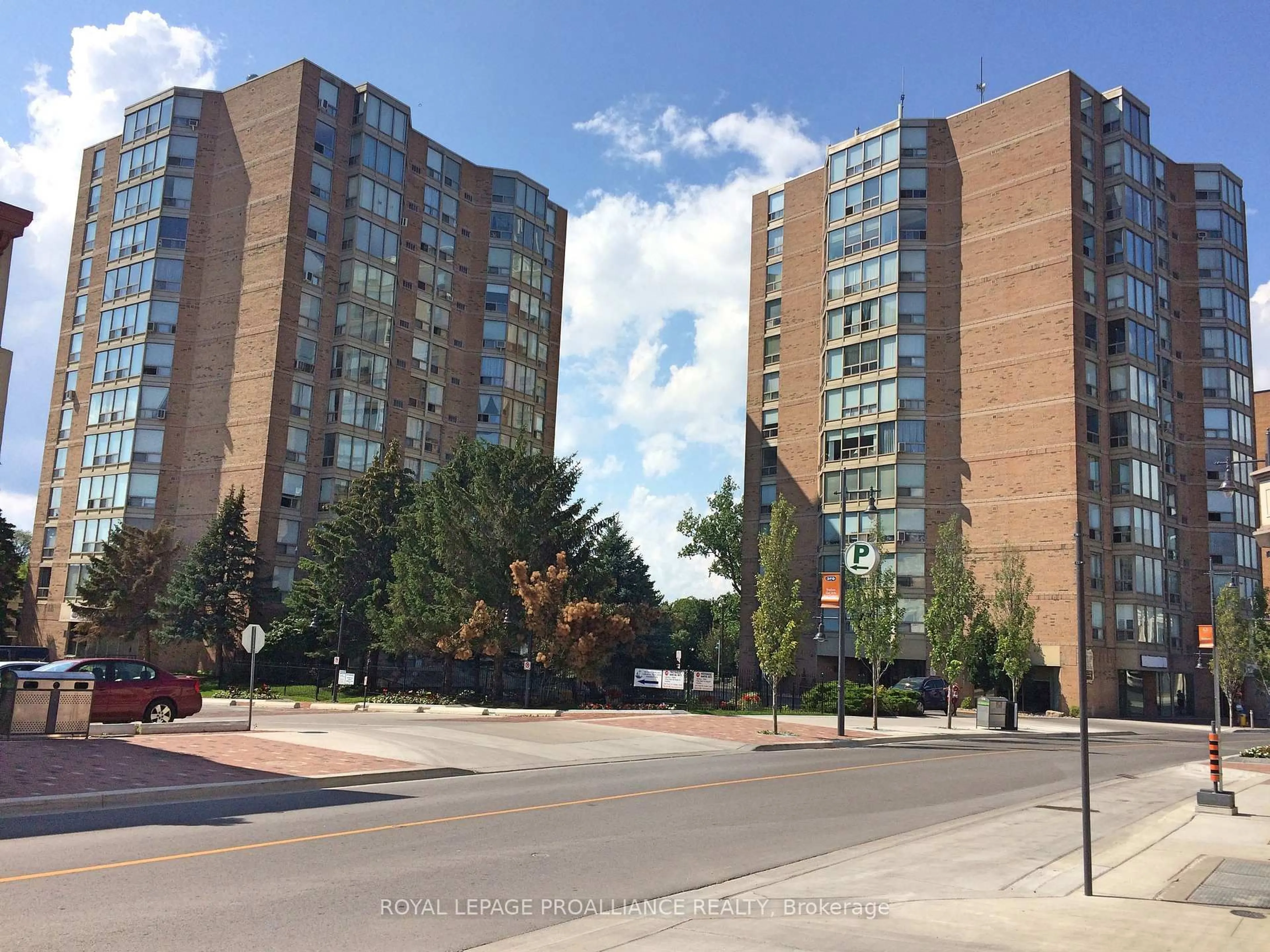 A pic from outside/outdoor area/front of a property/back of a property/a pic from drone, street for 344 Front St #604, Belleville Ontario K8N 5M4