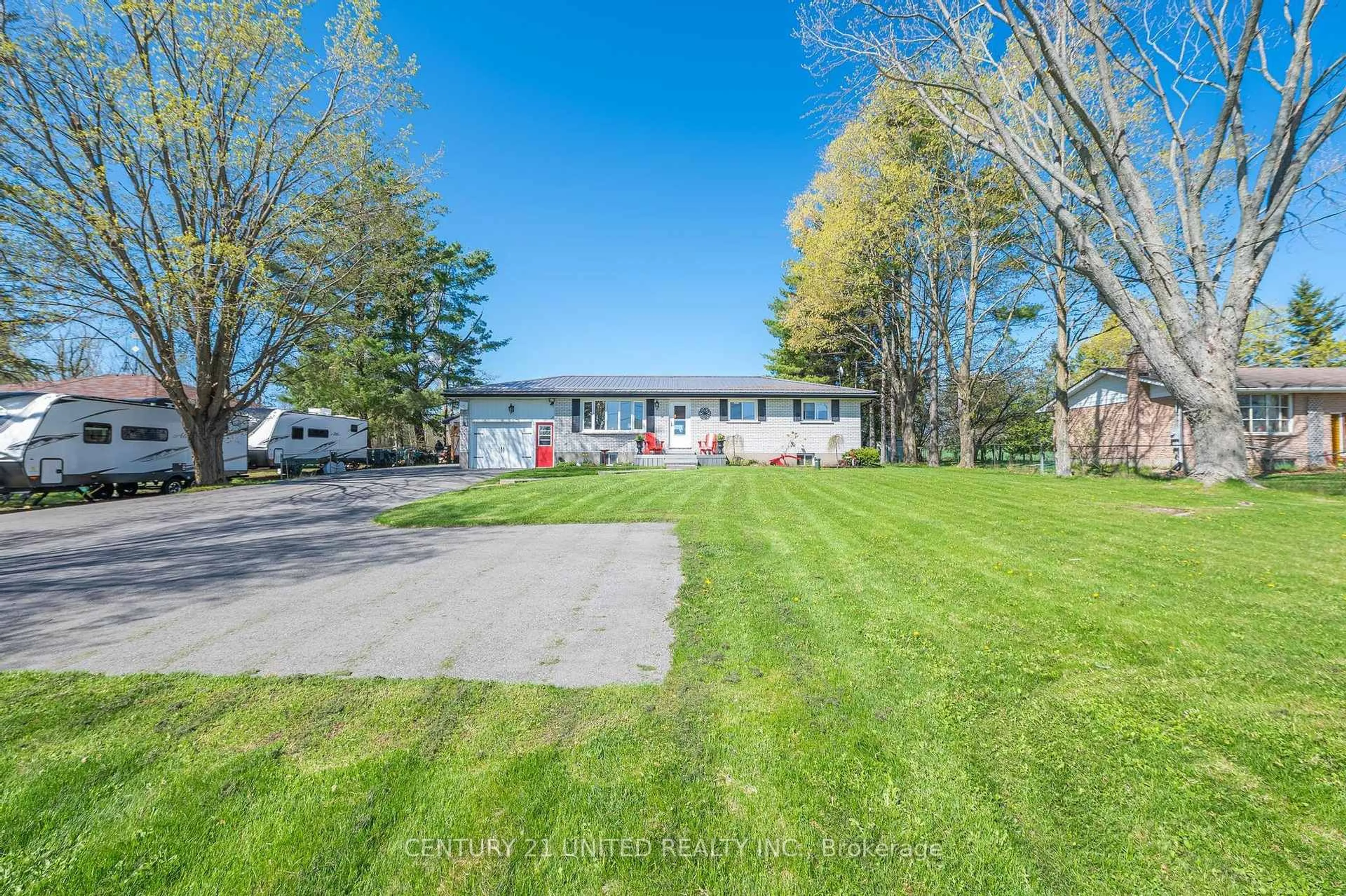 A pic from outside/outdoor area/front of a property/back of a property/a pic from drone, street for 82 Cityview Hts, Kawartha Lakes Ontario K0L 2W0
