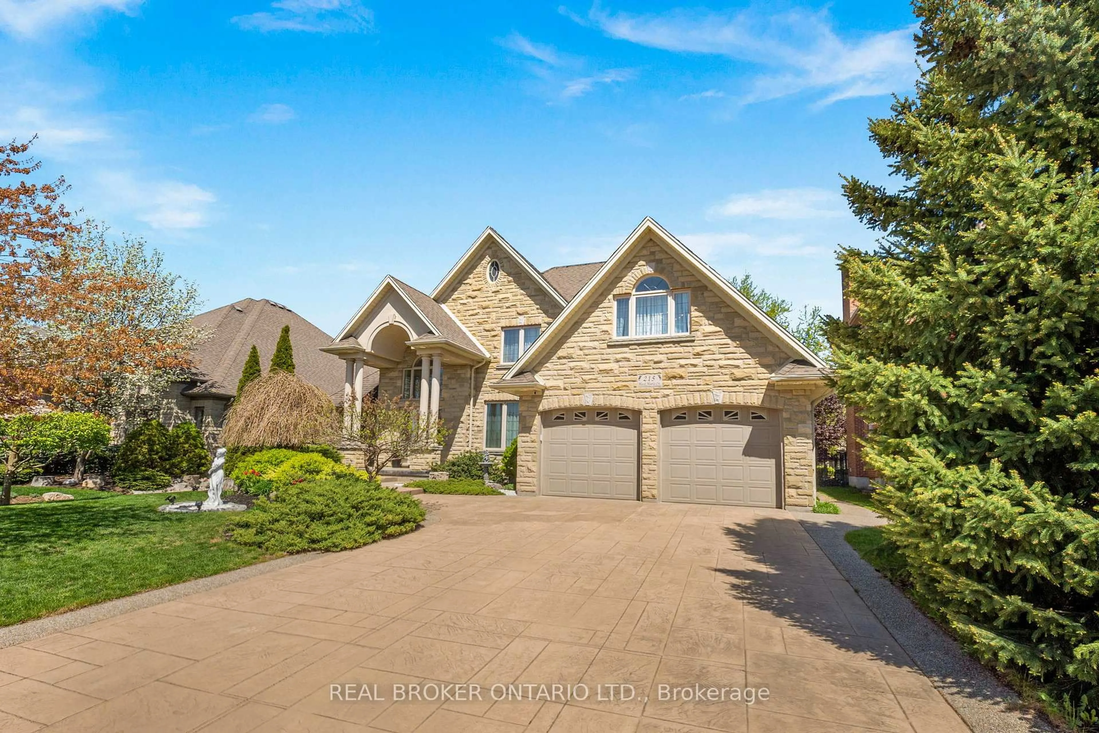 Home with brick exterior material, street for 215 Black Maple Crt, Kitchener Ontario N2P 2W8