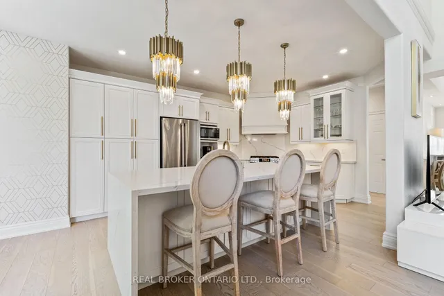 Additional property image - 215 Black Maple Crt
