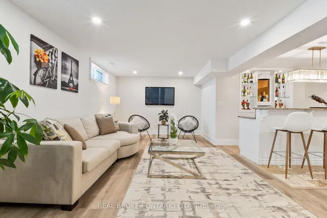 Additional property image - 215 Black Maple Crt