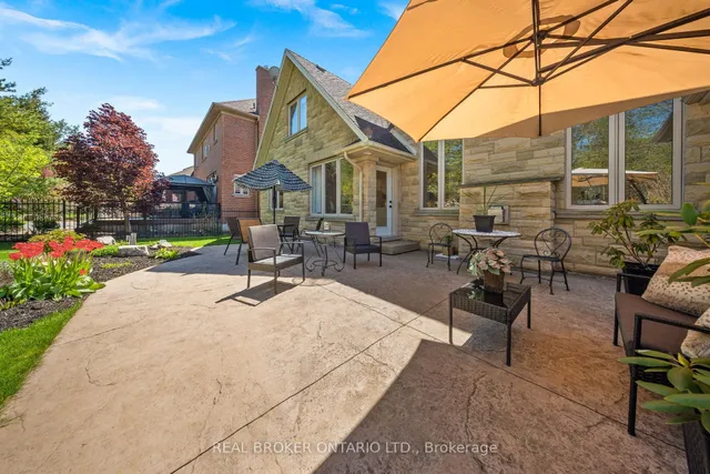 Additional property image - 215 Black Maple Crt