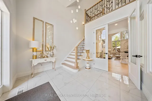 Additional property image - 215 Black Maple Crt