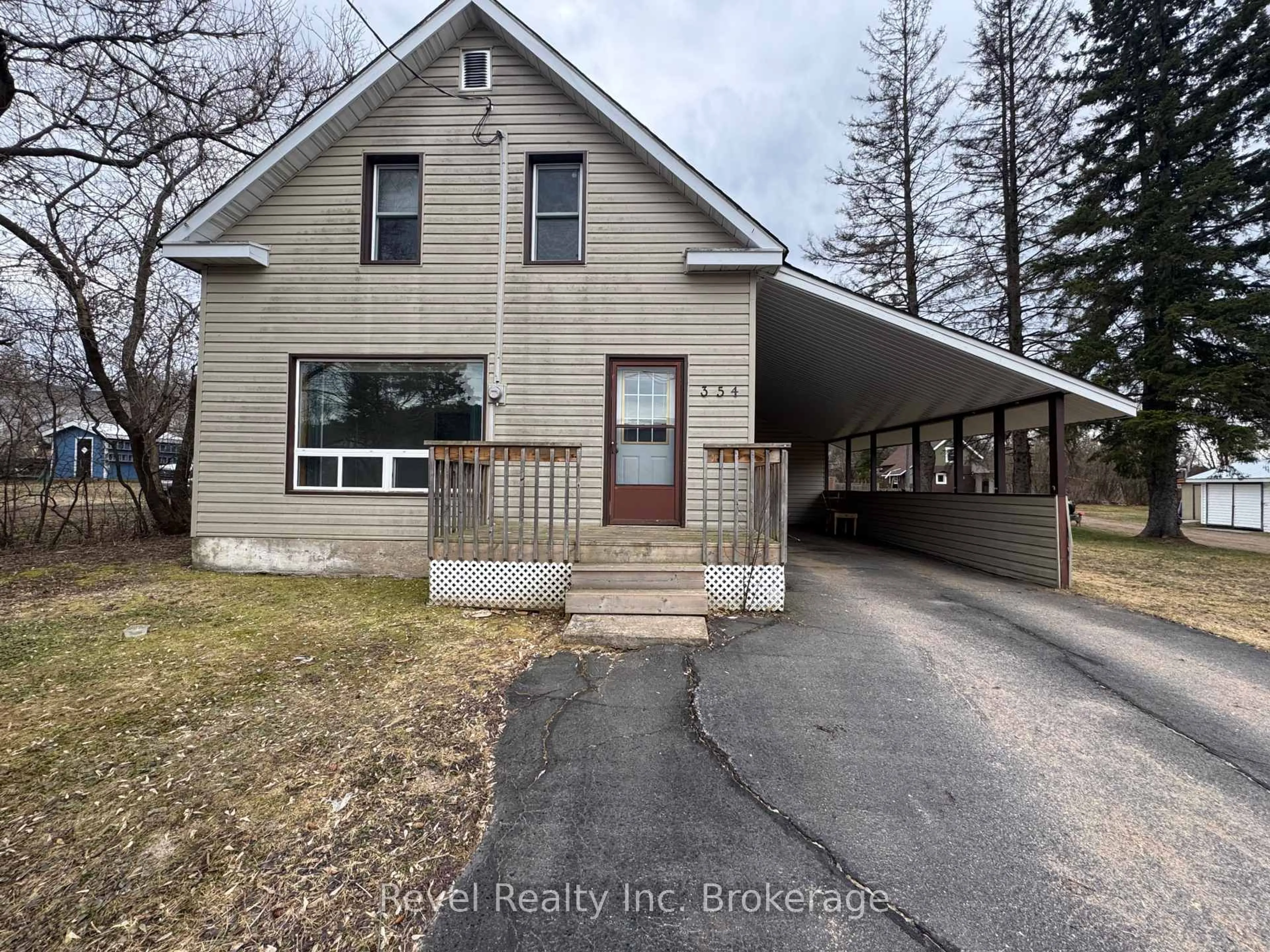 Unknown for 354 Poplar St, Mattawa Ontario P0H 1V0