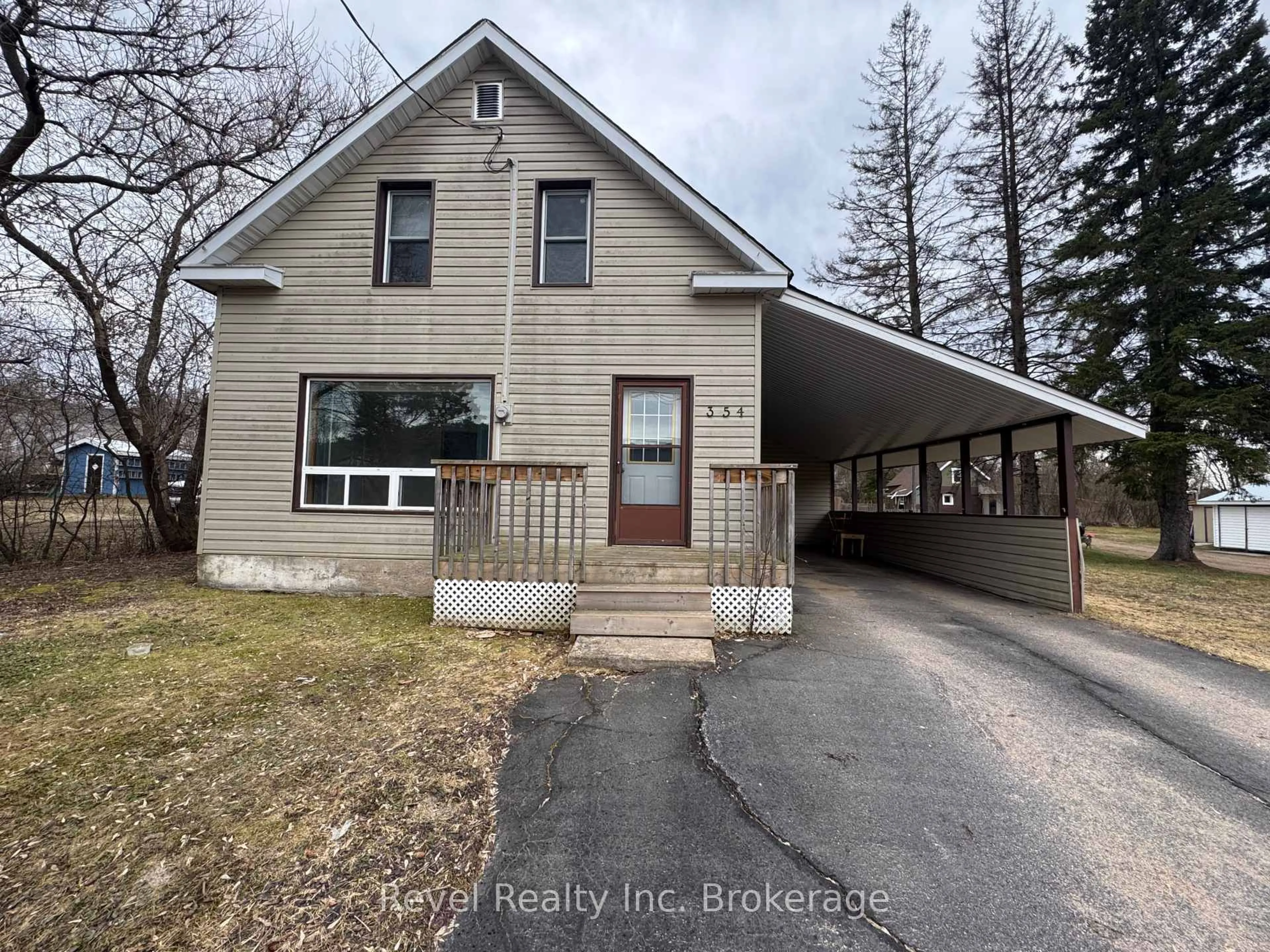 Unknown for 354 Poplar St, Mattawa Ontario P0H 1V0