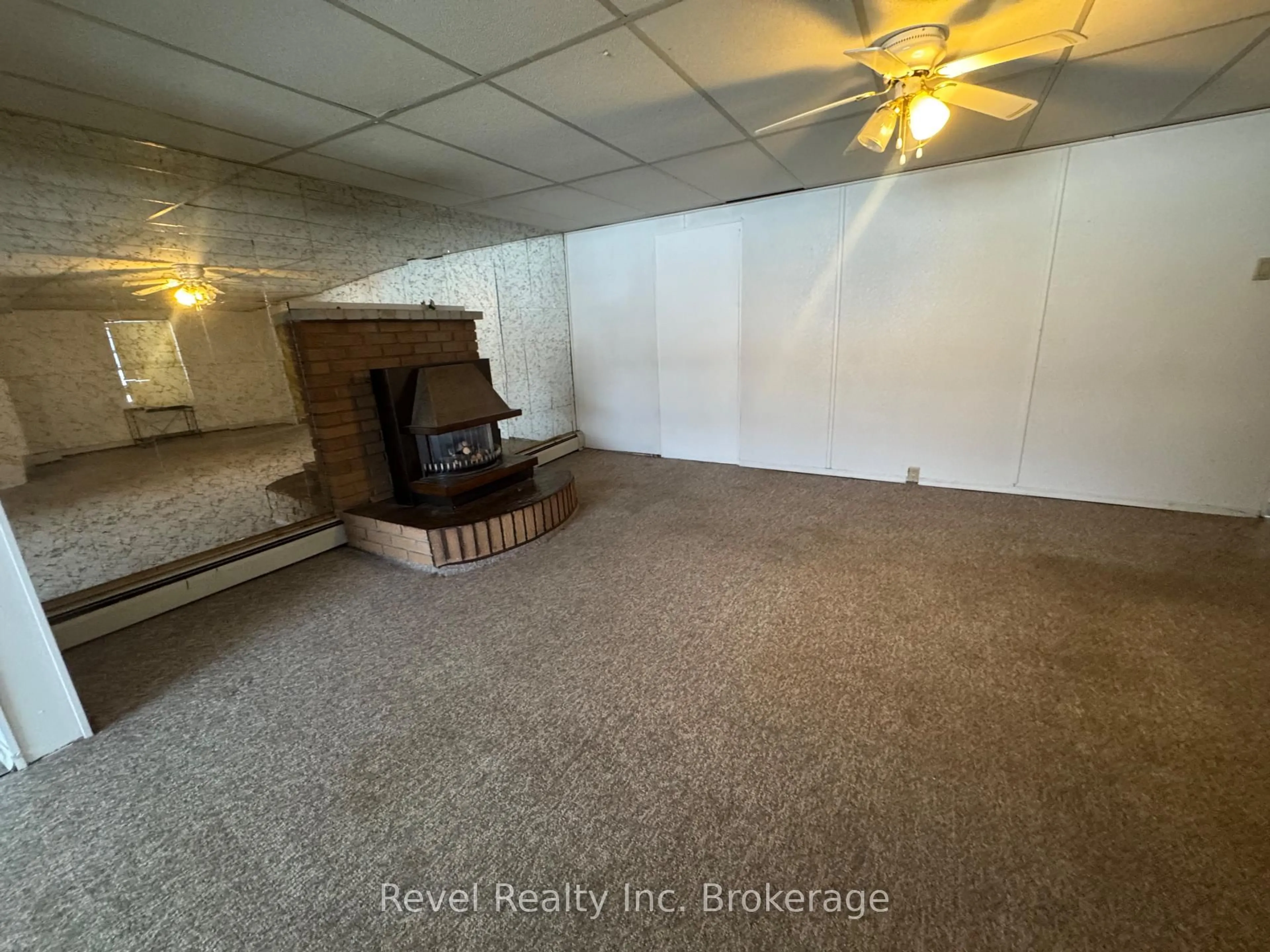 A pic of a room for 354 Poplar St, Mattawa Ontario P0H 1V0
