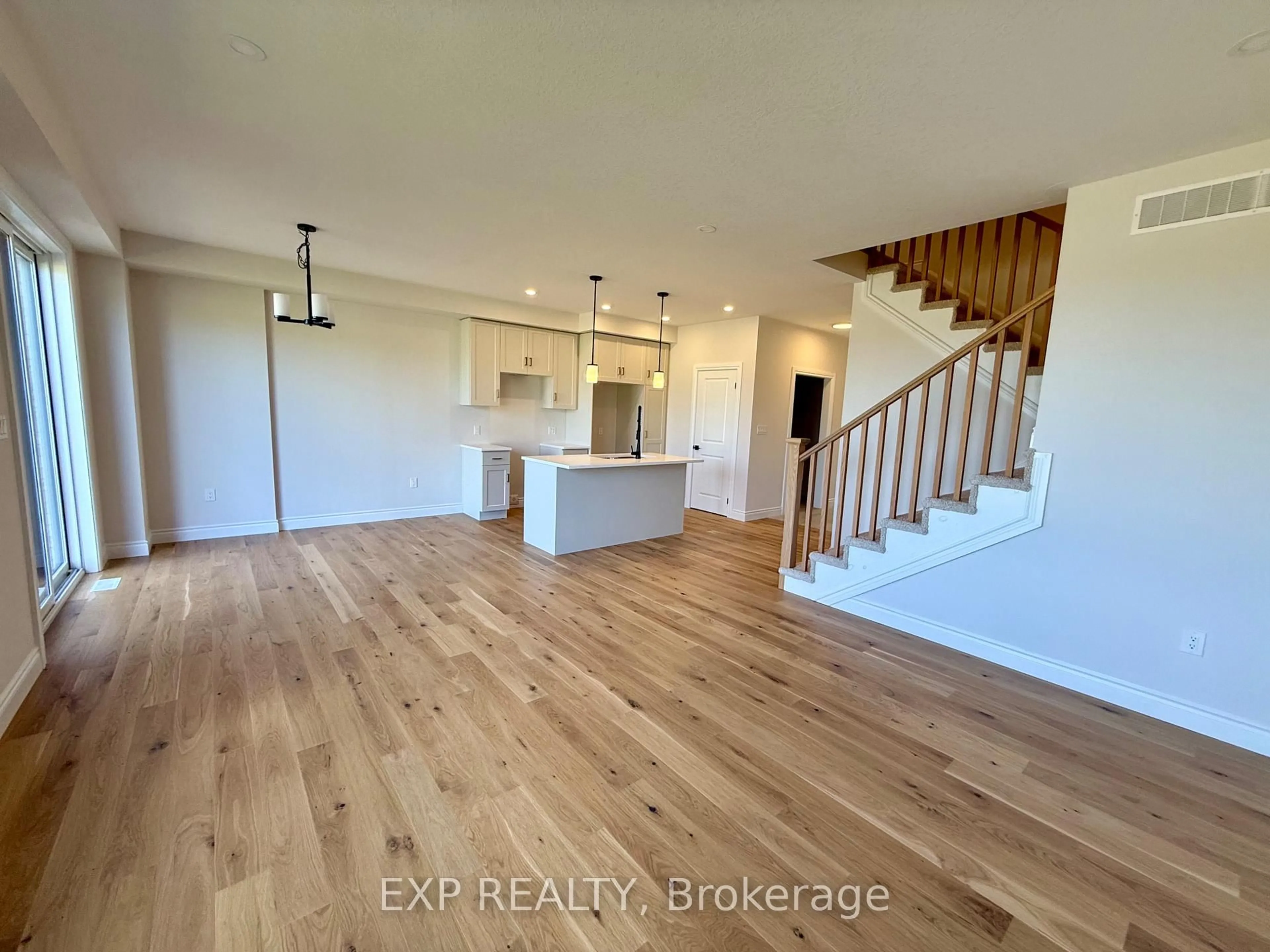 Unknown for 36 Anne St, Minto Ontario N0G 1Z0