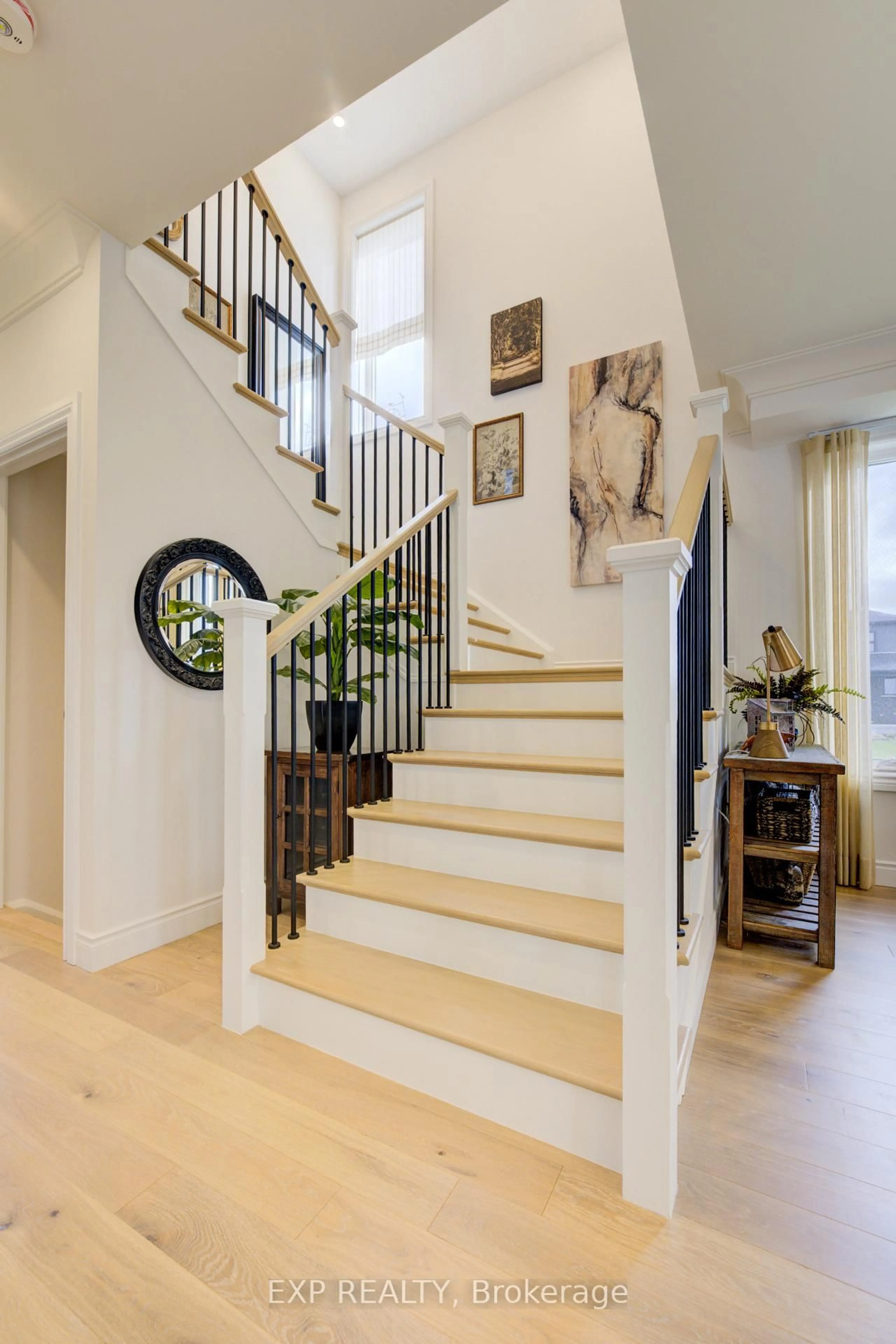 Stairs for 109 Thackeray Way, Minto Ontario N0G 1Z0