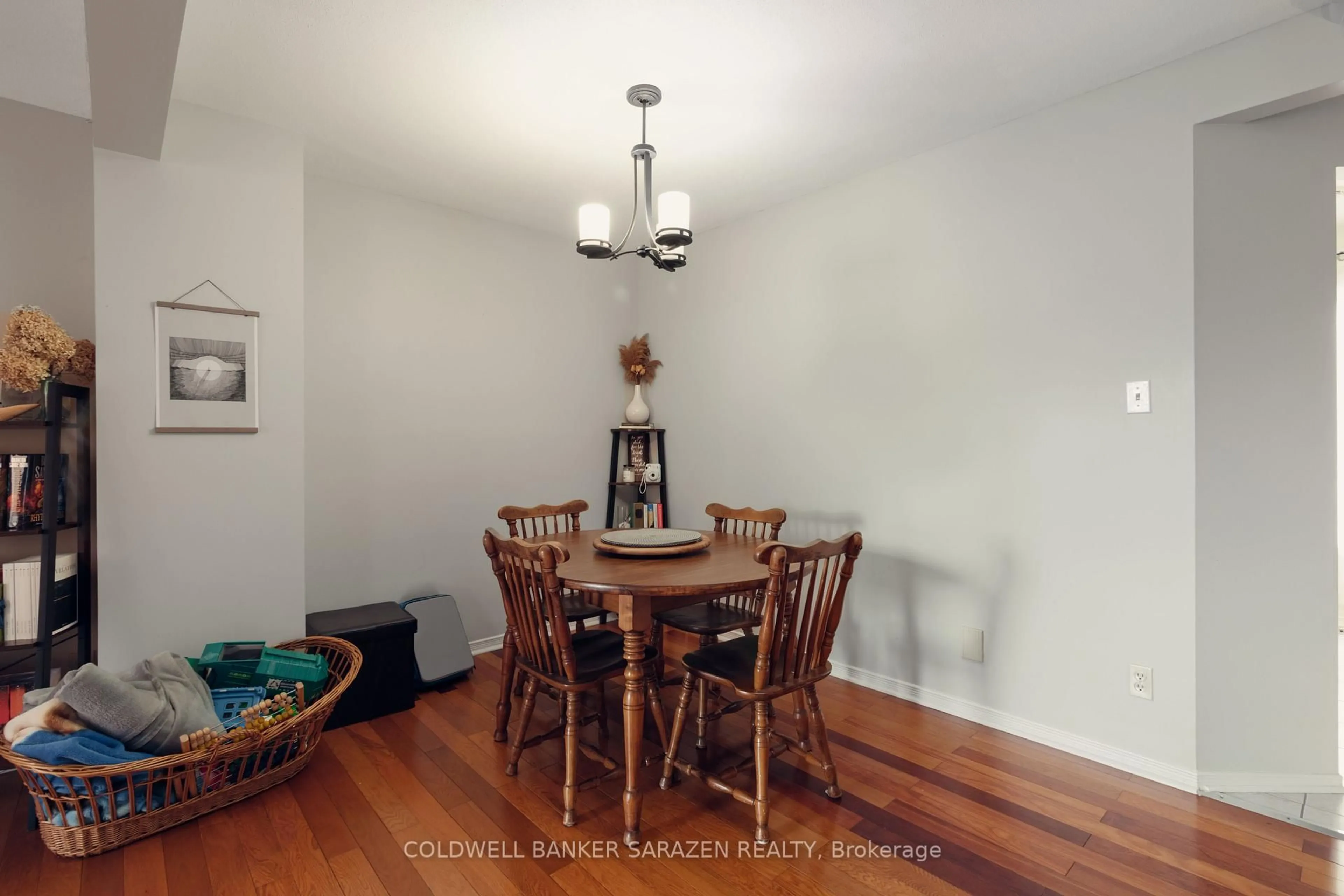 Dining room, wood/laminate floor for 1325 Summerville Ave, Ottawa Ontario K1Z 8G7