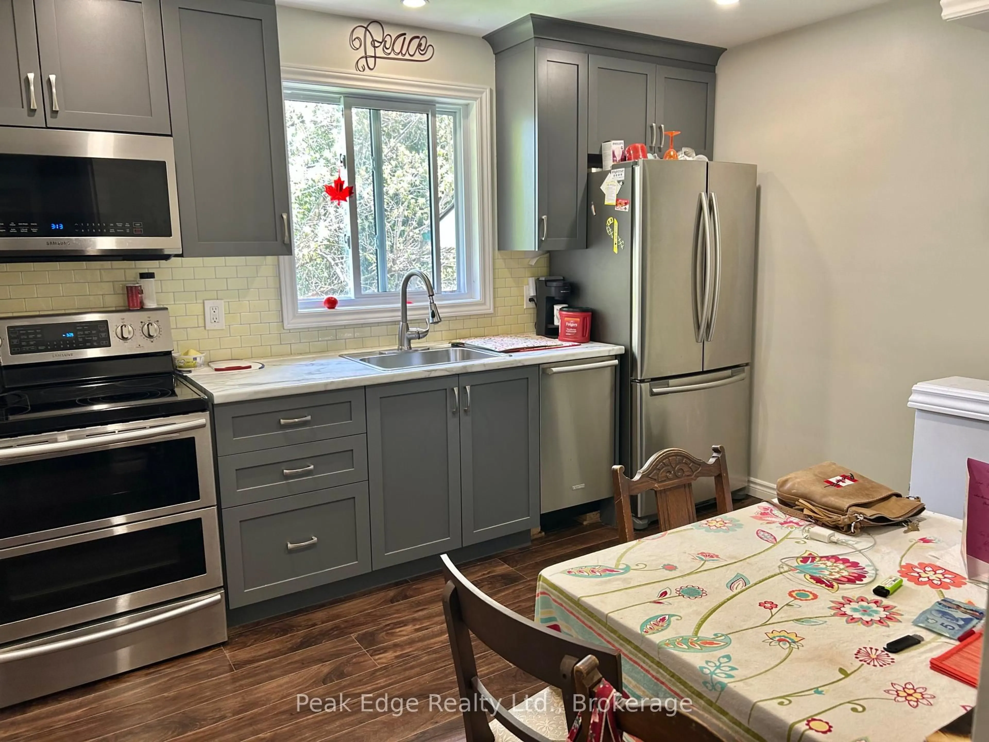 Open concept kitchen, unknown for 357 8th St, Hanover Ontario N4N 1J9