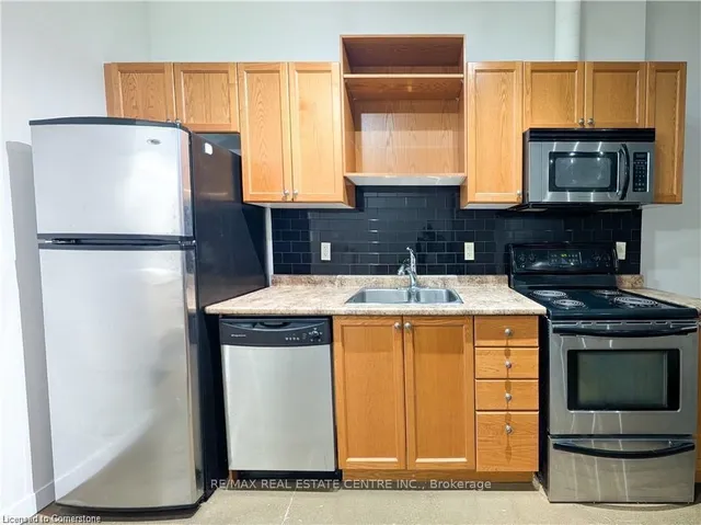 Additional image 7 of 404 KING St Unit 316