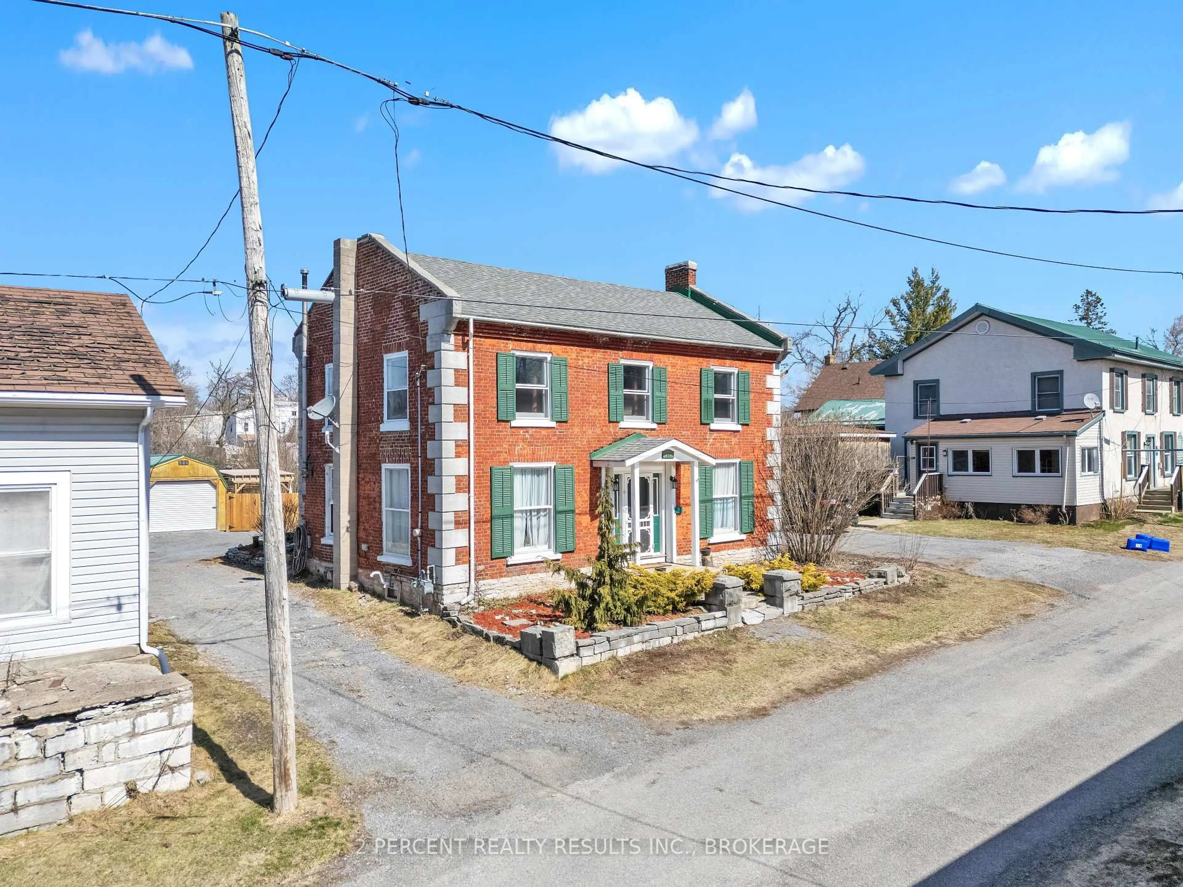 A pic from outside/outdoor area/front of a property/back of a property/a pic from drone, street for 11 Water St, Newburgh Ontario K0K 2S0