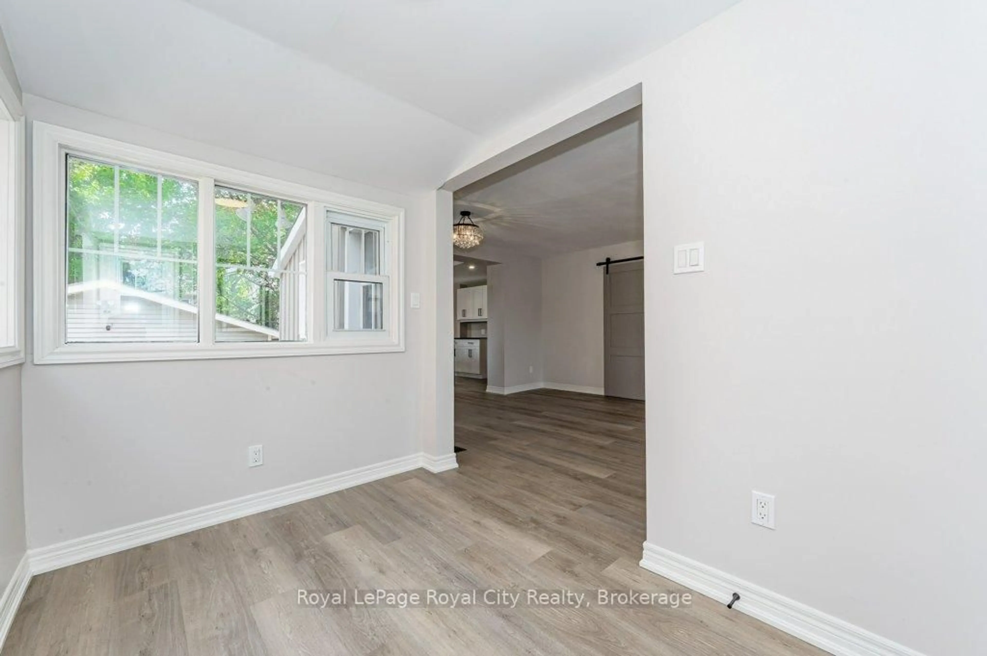 A pic of a room for 164 Suffolk St, Guelph Ontario N1H 2J8