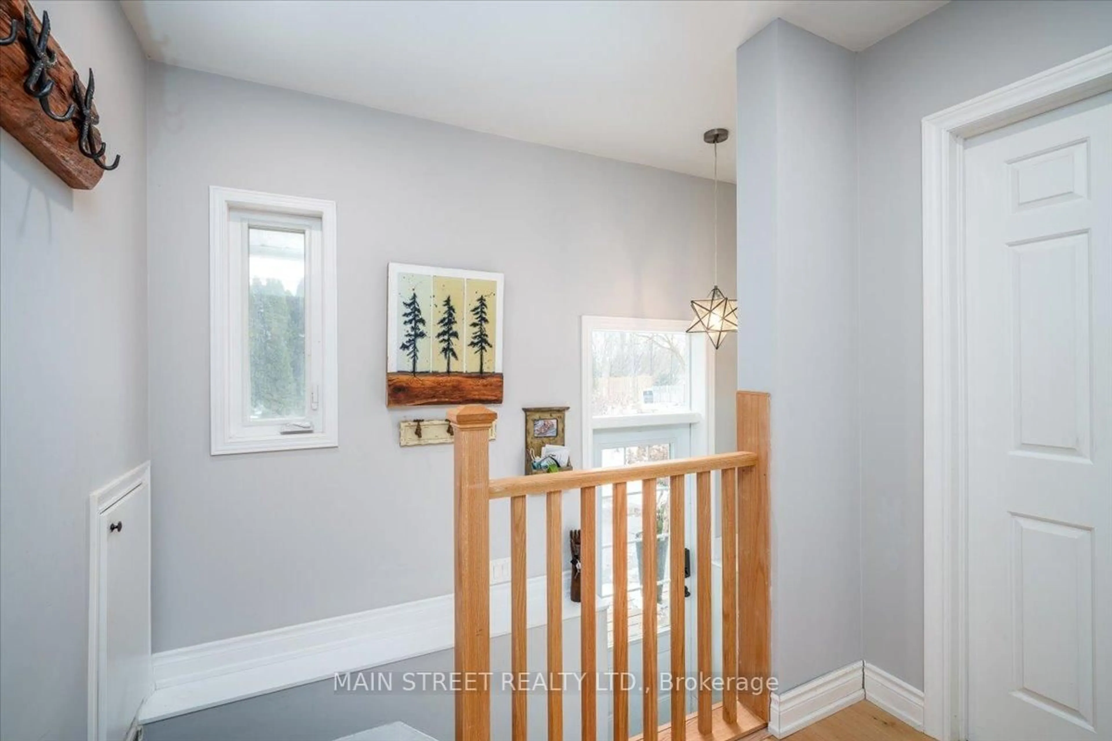 Indoor entryway for 6 Firelane 6A N/A, Niagara-on-the-Lake Ontario L0S 1J0