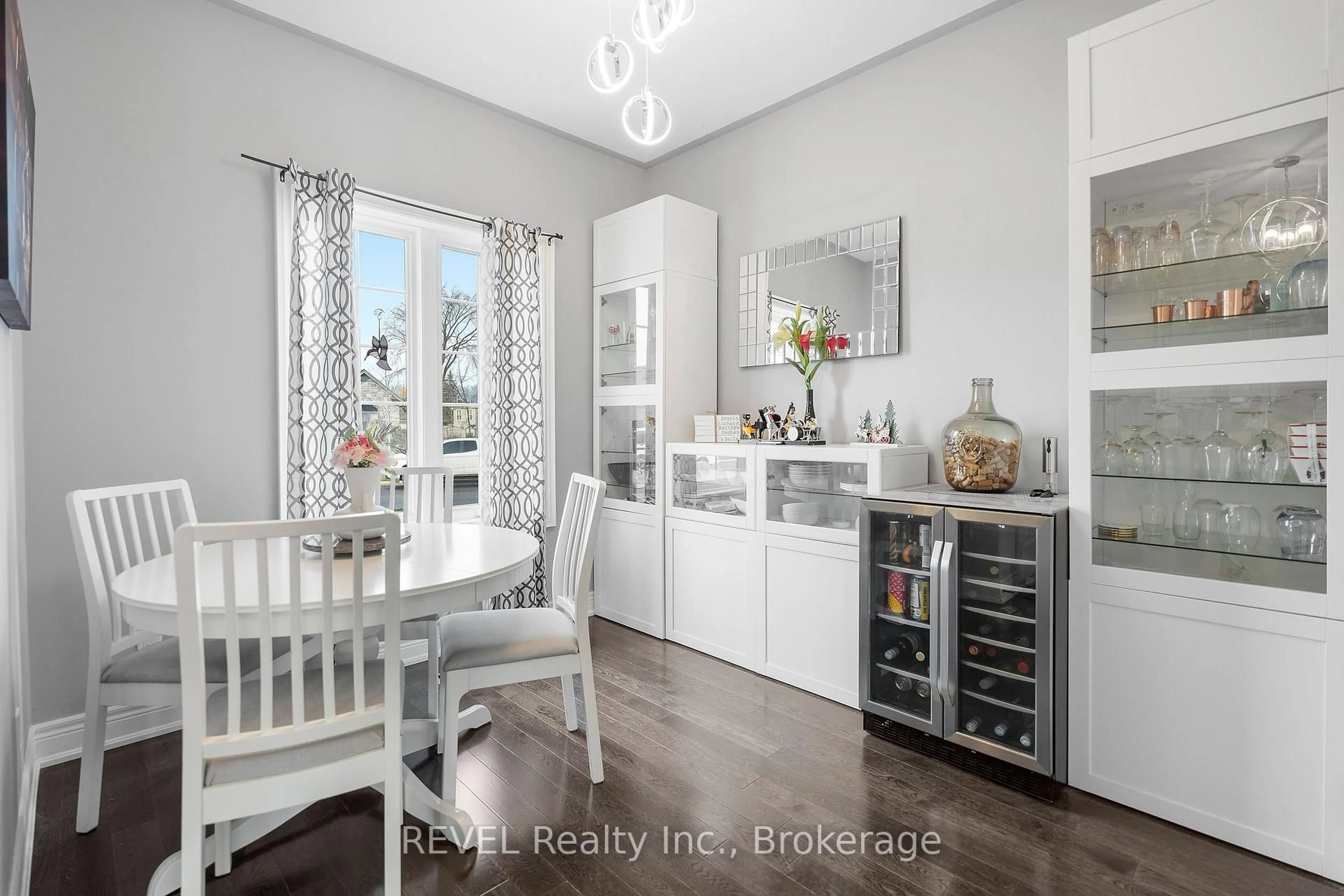 Dining room, unknown for 4061 Village Creek Dr, Fort Erie Ontario L0S 1S0