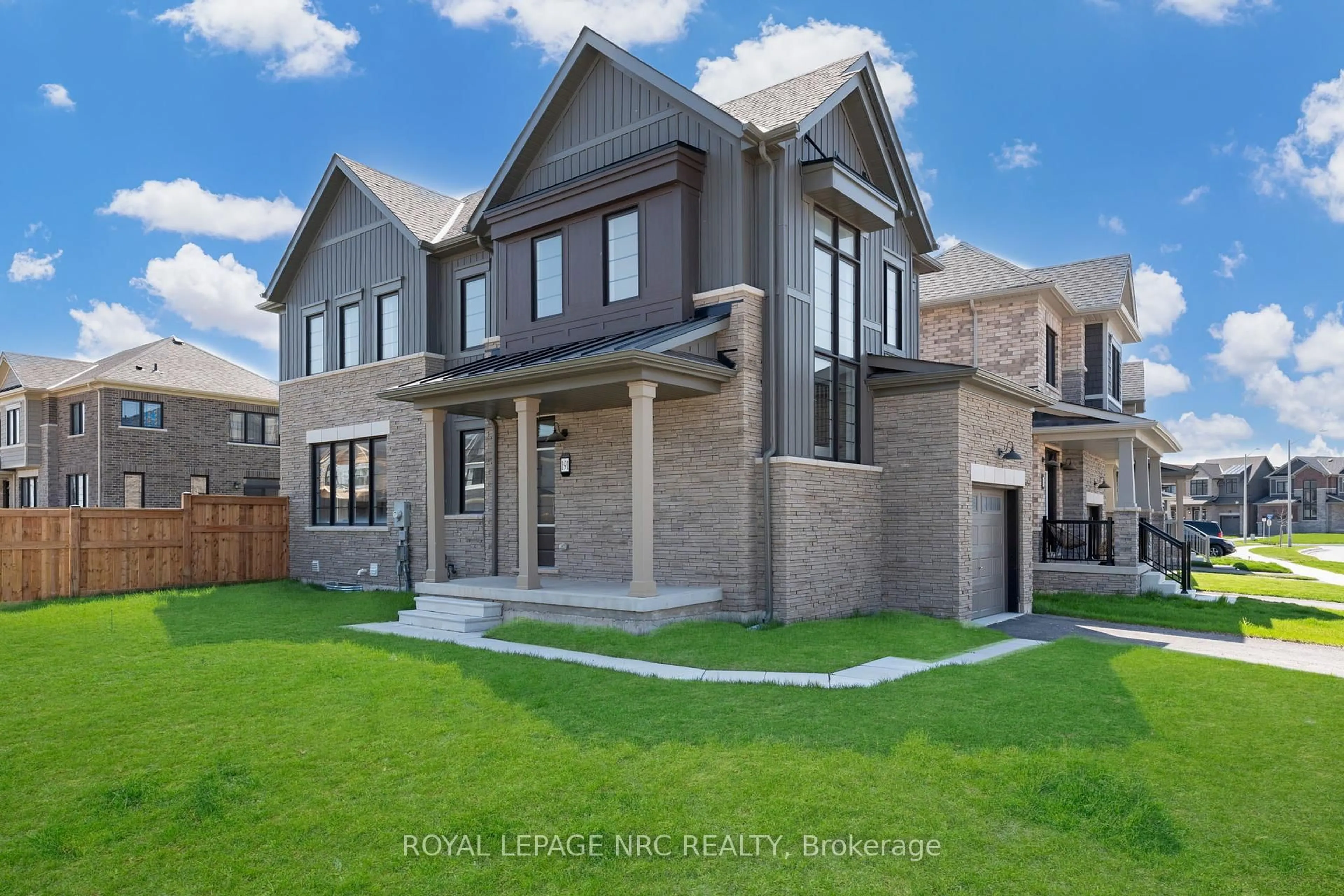 Home with brick exterior material, street for 191 Aviron Cres, Welland Ontario L3B 5K2