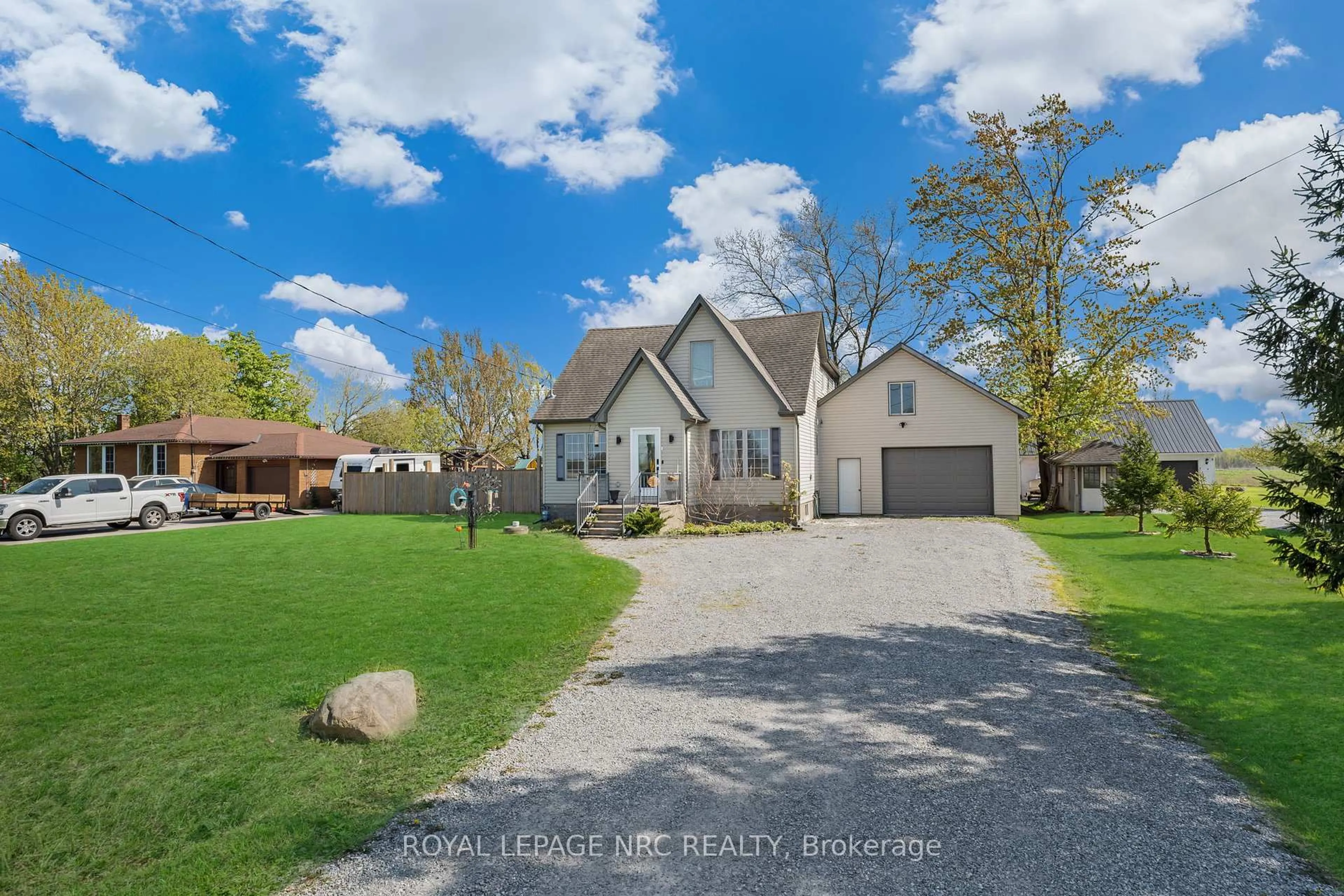 A pic from outside/outdoor area/front of a property/back of a property/a pic from drone, water/lake/river/ocean view for 769 Killaly St, Port Colborne Ontario L3K 5V3