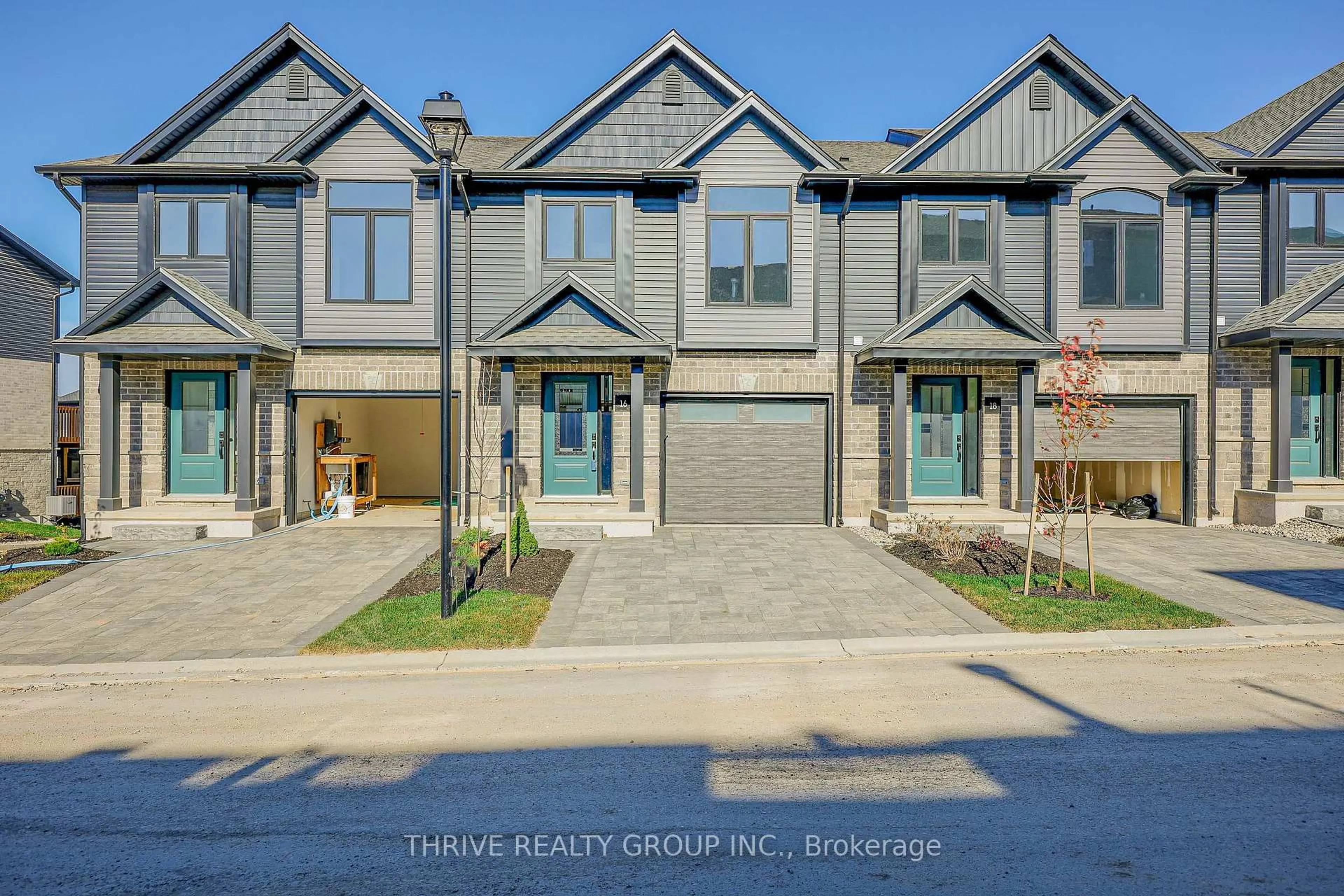 Home with brick exterior material, street for 2261 LINKWAY Blvd #16, London South Ontario N6K 0L4