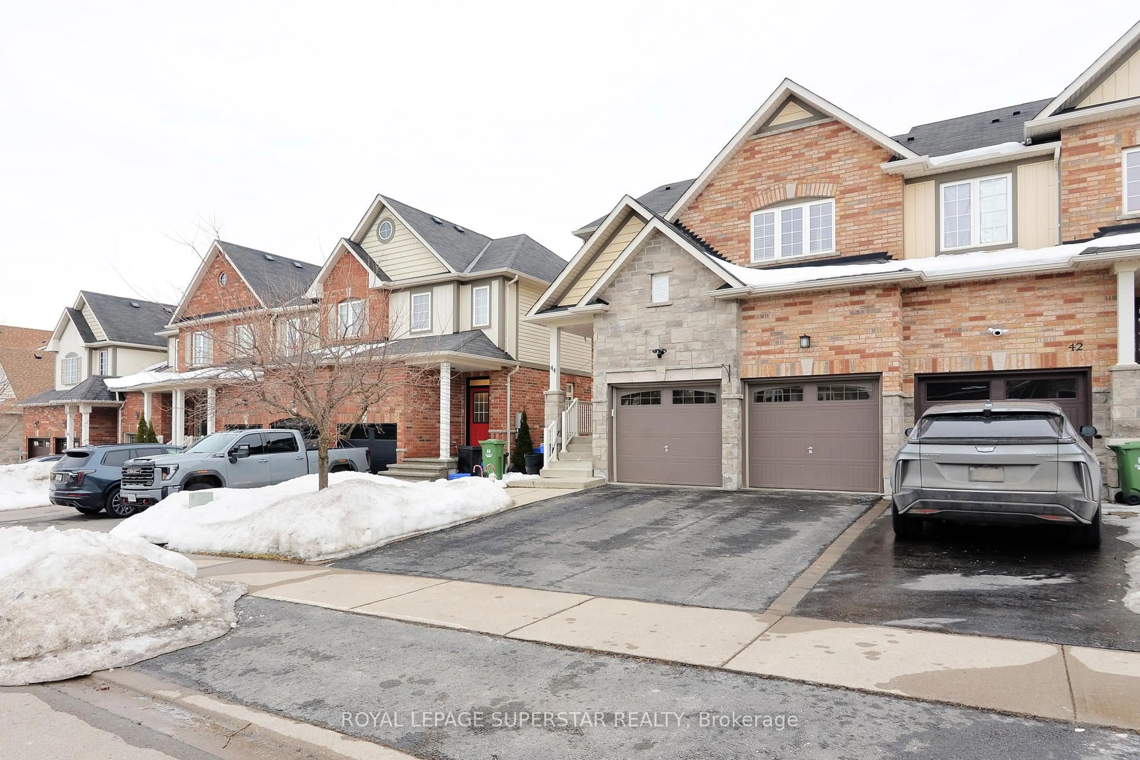 Home with brick exterior material, street for 44 Browview Dr, Hamilton Ontario L0R 2H9