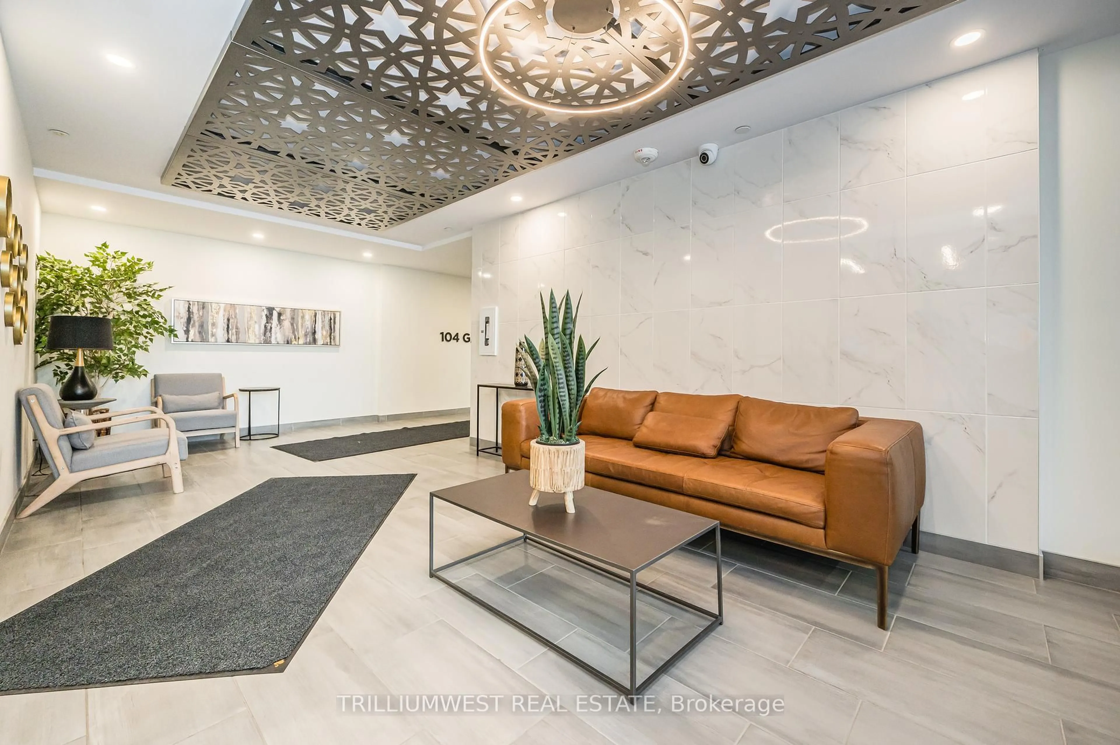 Lobby for 104 Garment St #1509, Kitchener Ontario N2G 0C8