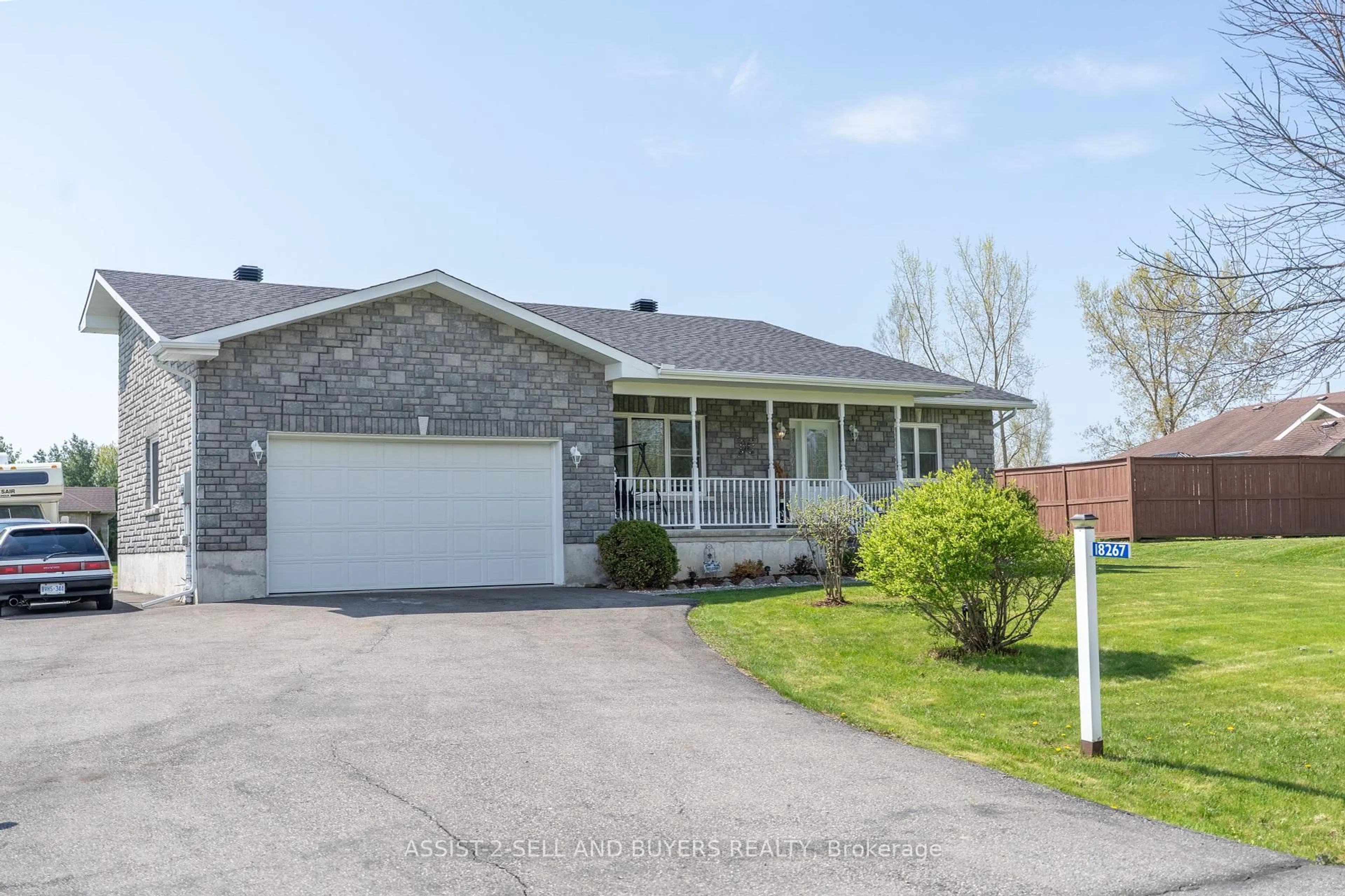 Unknown for 18267 Samuel Dr, South Glengarry Ontario K6H 7J1