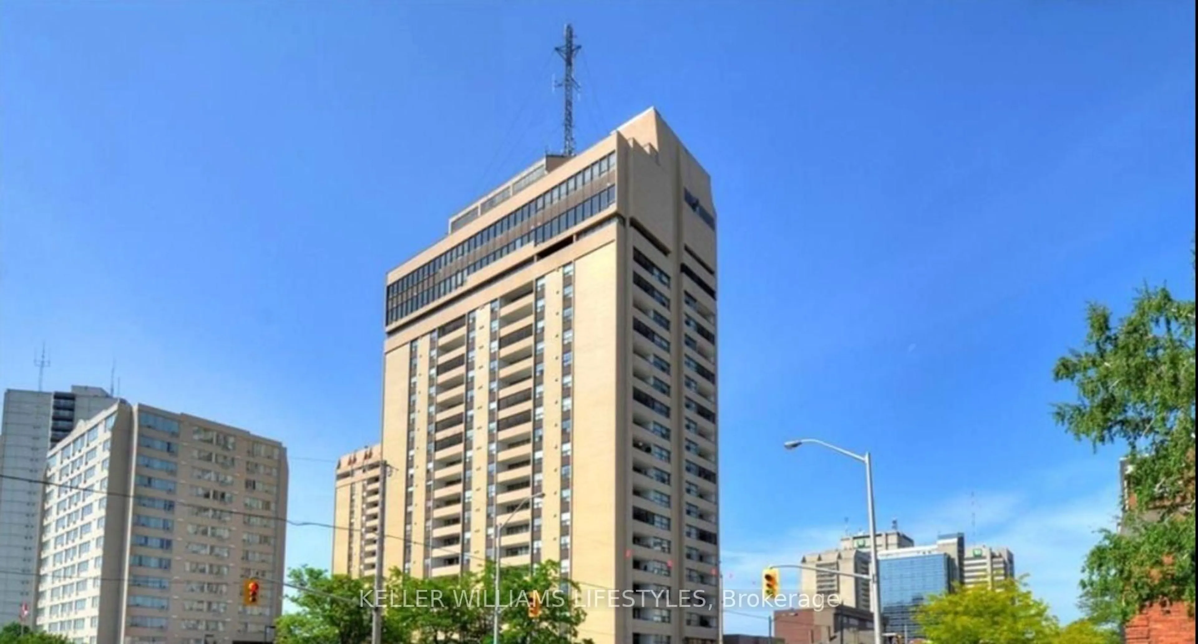 Unknown for 389 Dundas St #2401, London East Ontario N6B 3L5