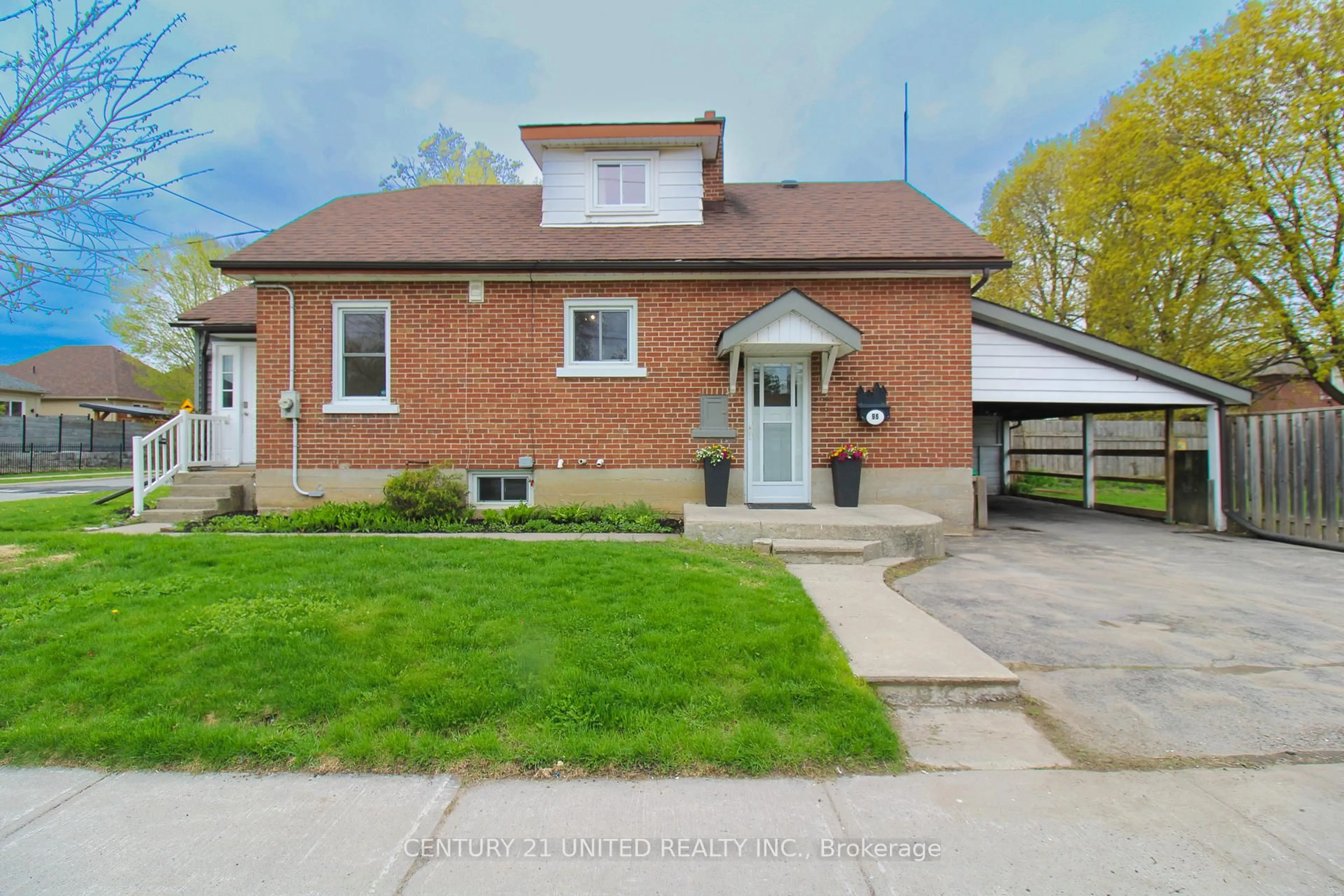 Home with brick exterior material, street for 96 Montgomery St, Peterborough South Ontario K9J 1W9