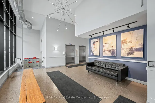 Primary image of 1 Victoria St Unit 1202