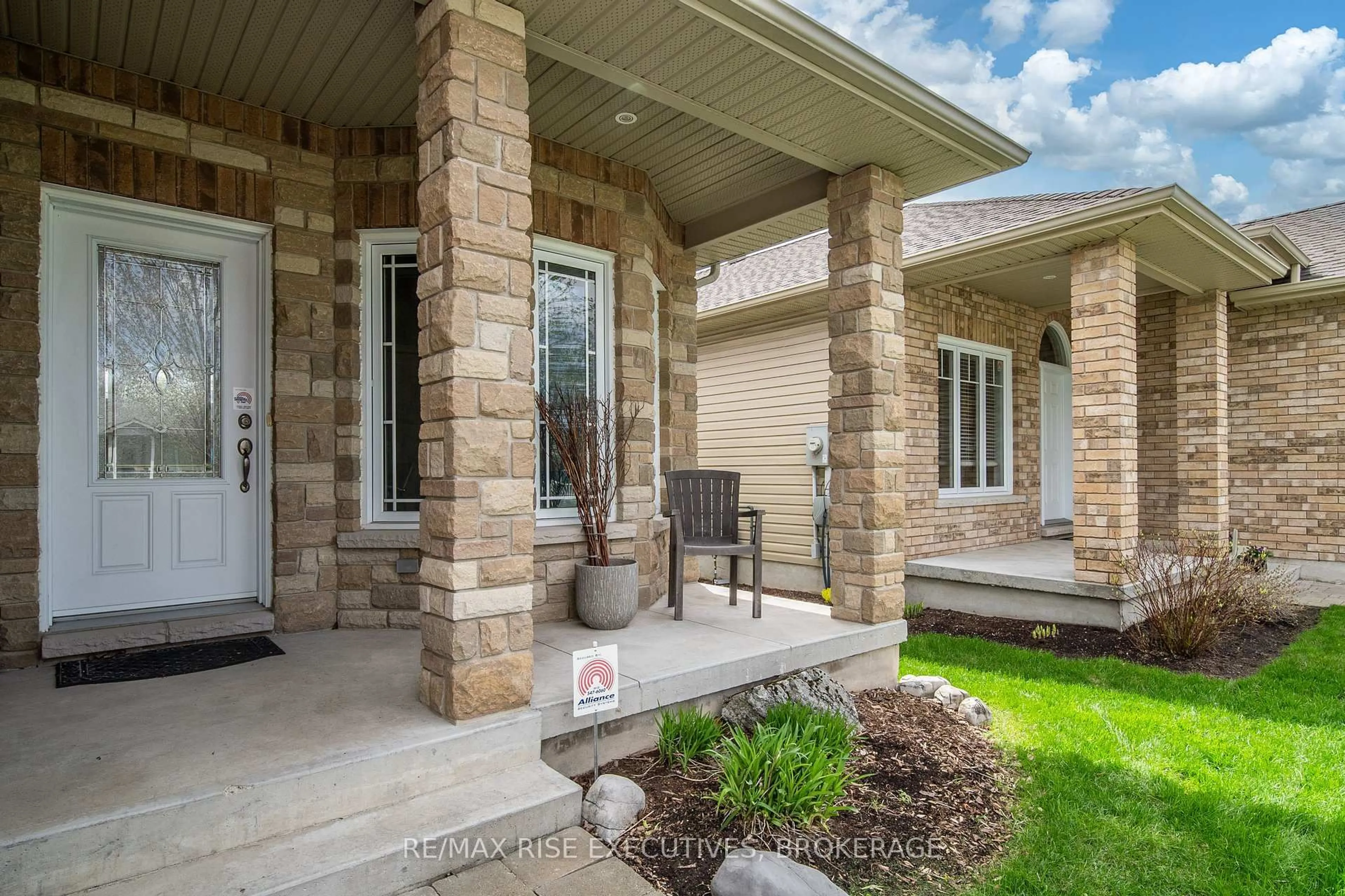 Home with brick exterior material, street for 1089 Crossfield Ave, Kingston Ontario K7P 0G7