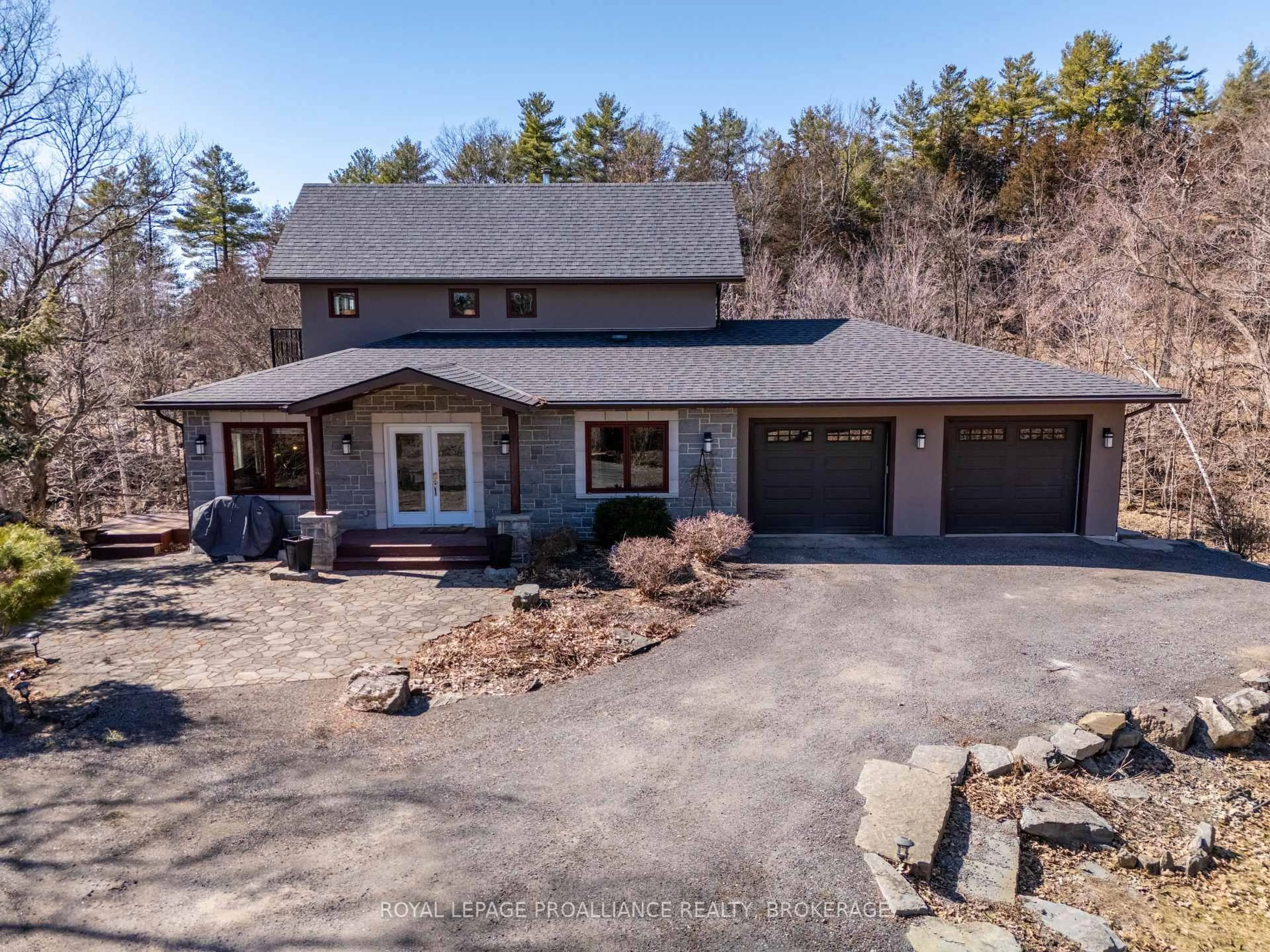 A pic from outside/outdoor area/front of a property/back of a property/a pic from drone, unknown for 7955 Perth Rd, Perth Road Ontario K0H 2L0