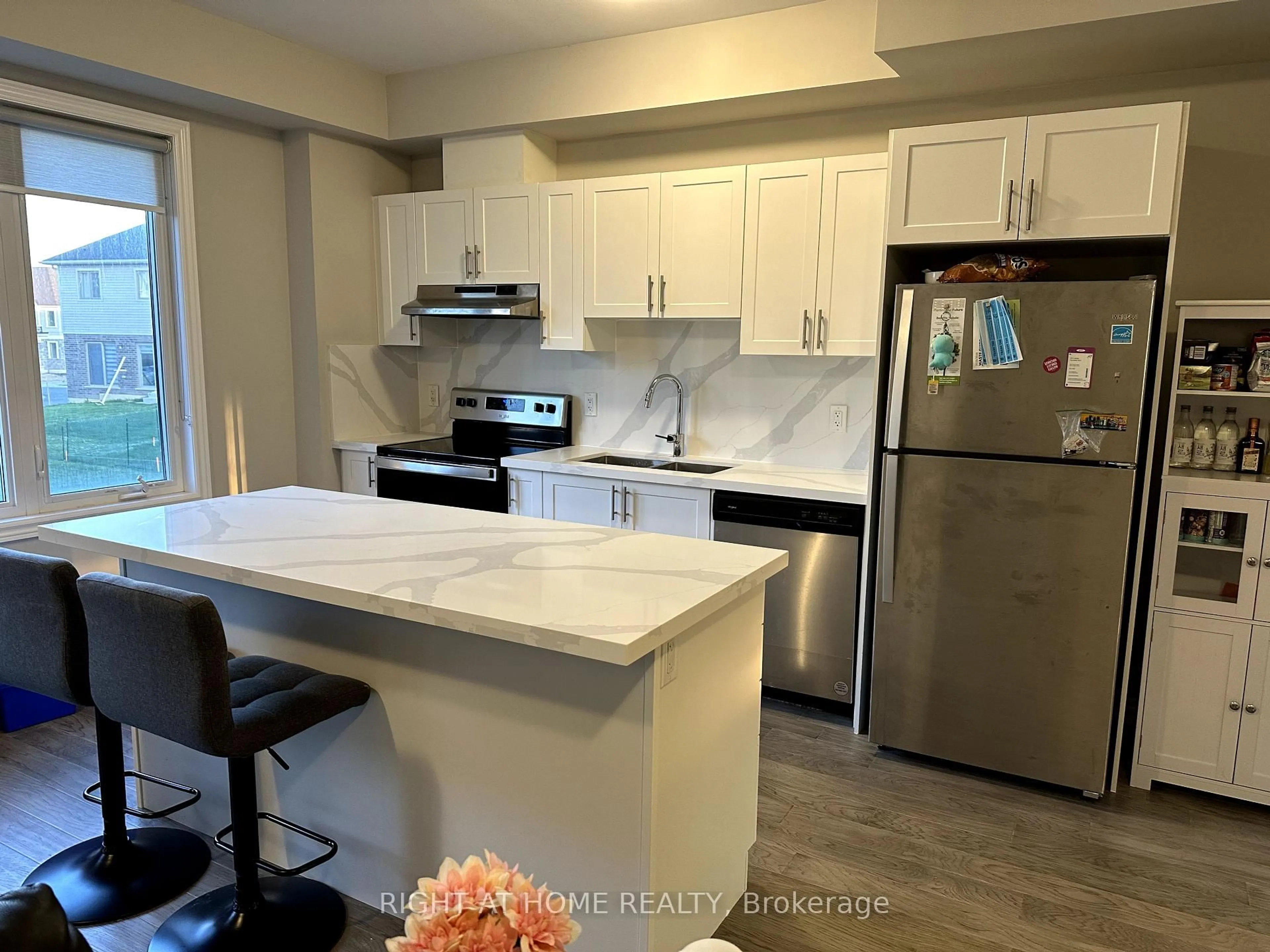 Open concept kitchen, unknown for 29 Mia Dr, Hamilton Ontario L9B 0J8