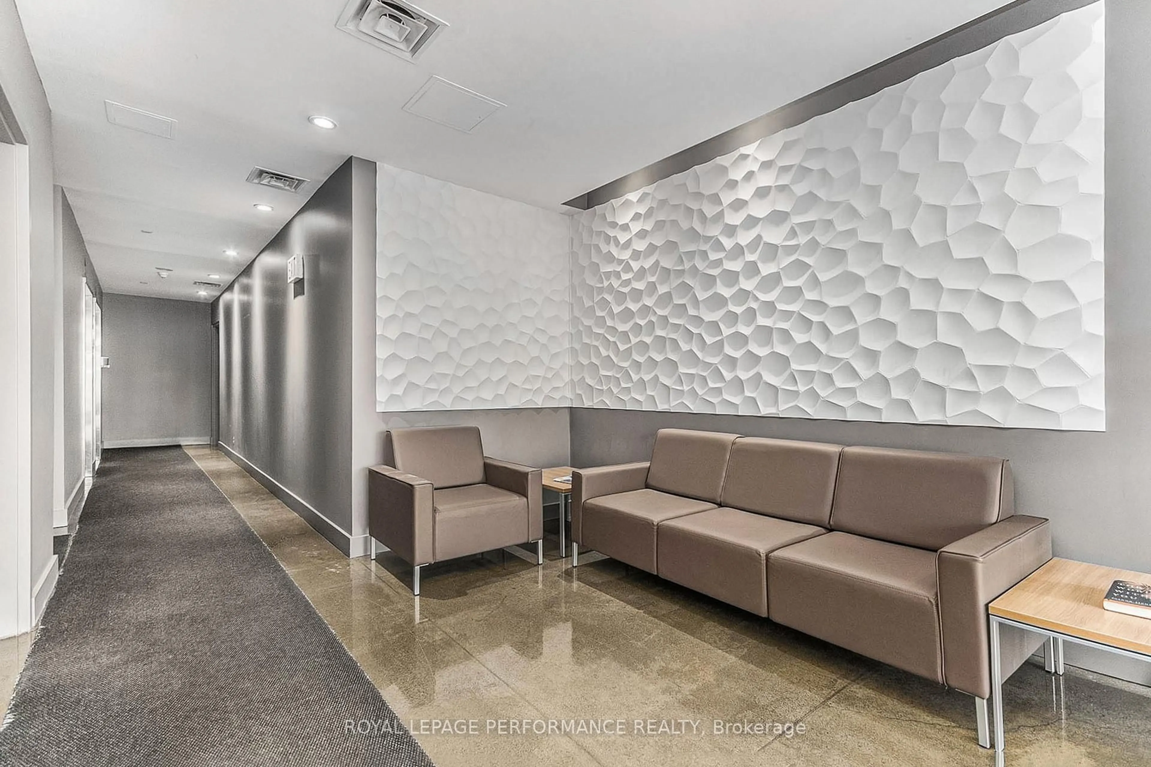 Lobby for 180 York St, Ottawa Ontario K1N 1J6