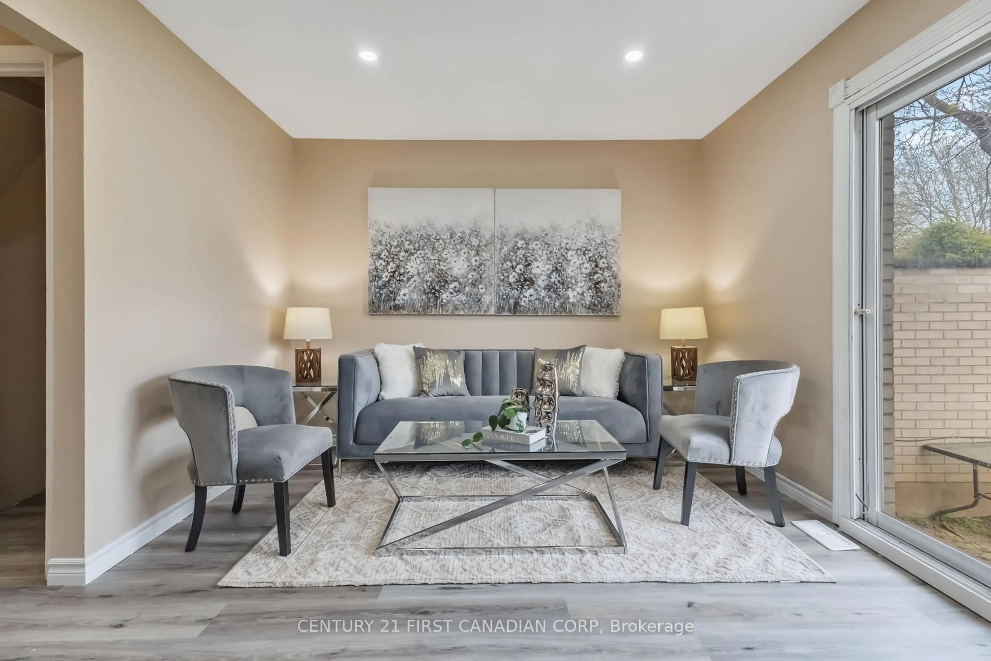 Living room with furniture, unknown for 155 Boullee St #2, London East Ontario N5Y 1T9
