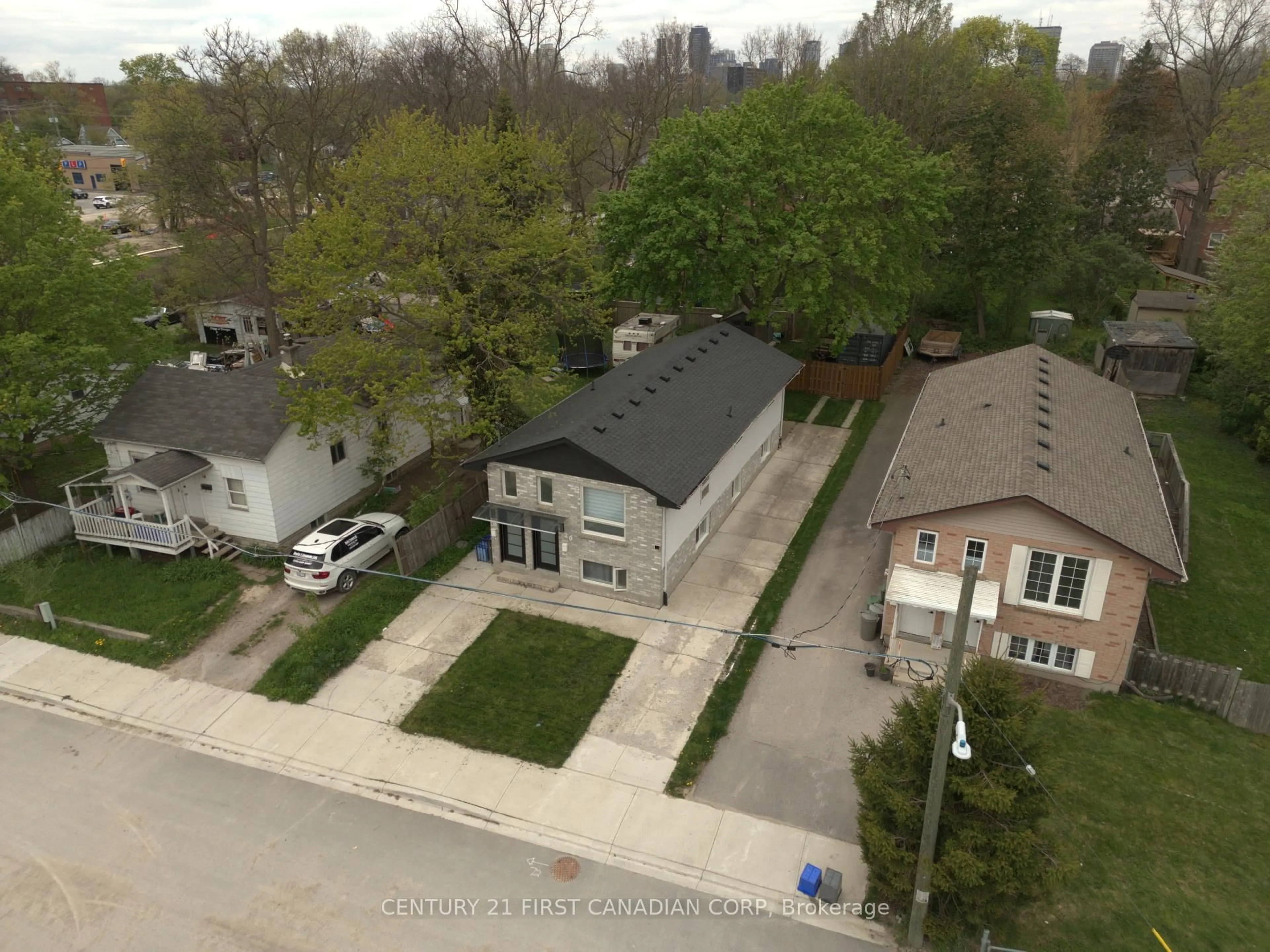 A pic from outside/outdoor area/front of a property/back of a property/a pic from drone, street for 18 Watson St, London South Ontario N6C 1M9