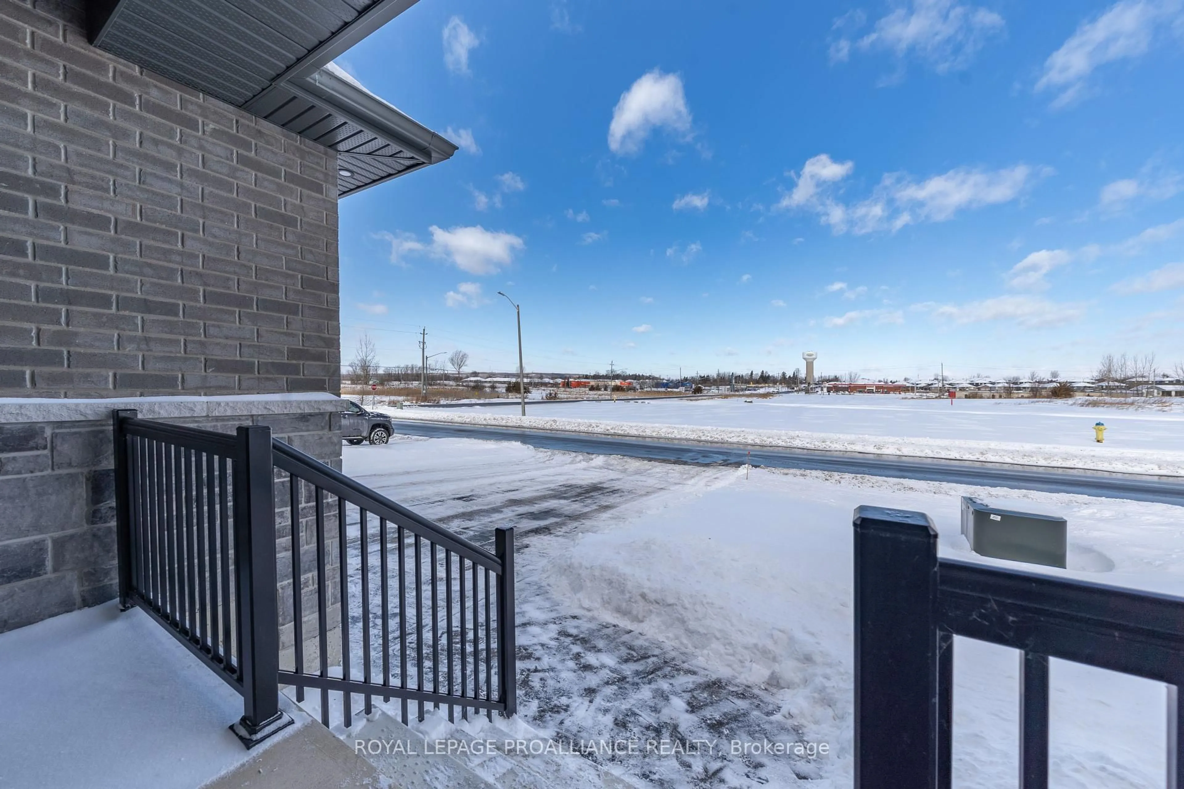 Patio, water/lake/river/ocean view for 166 Appledene Dr, Quinte West Ontario K8V 0K3