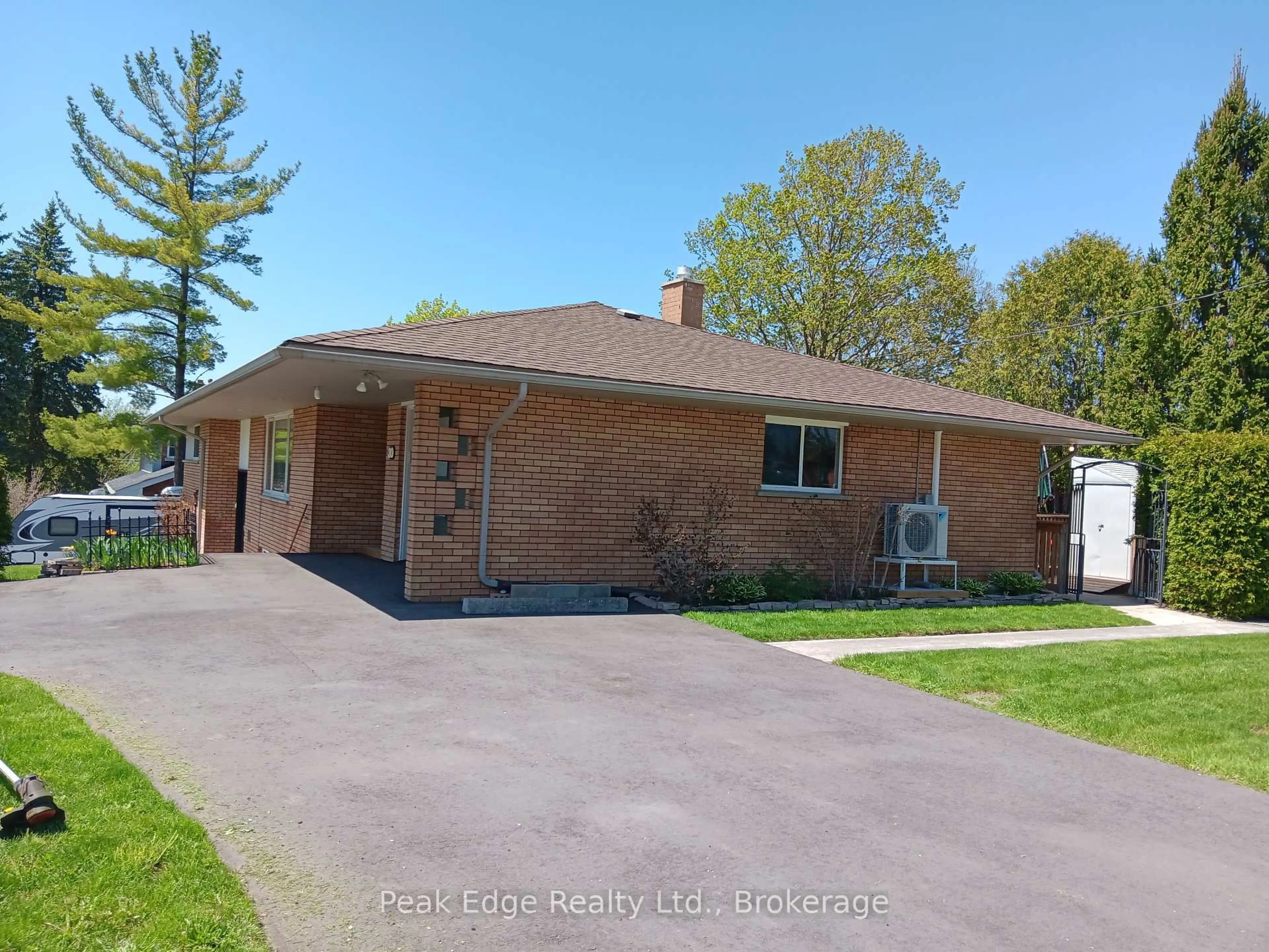 Home with brick exterior material, street for 30 7 TH St, Hanover Ontario N4N 1G2