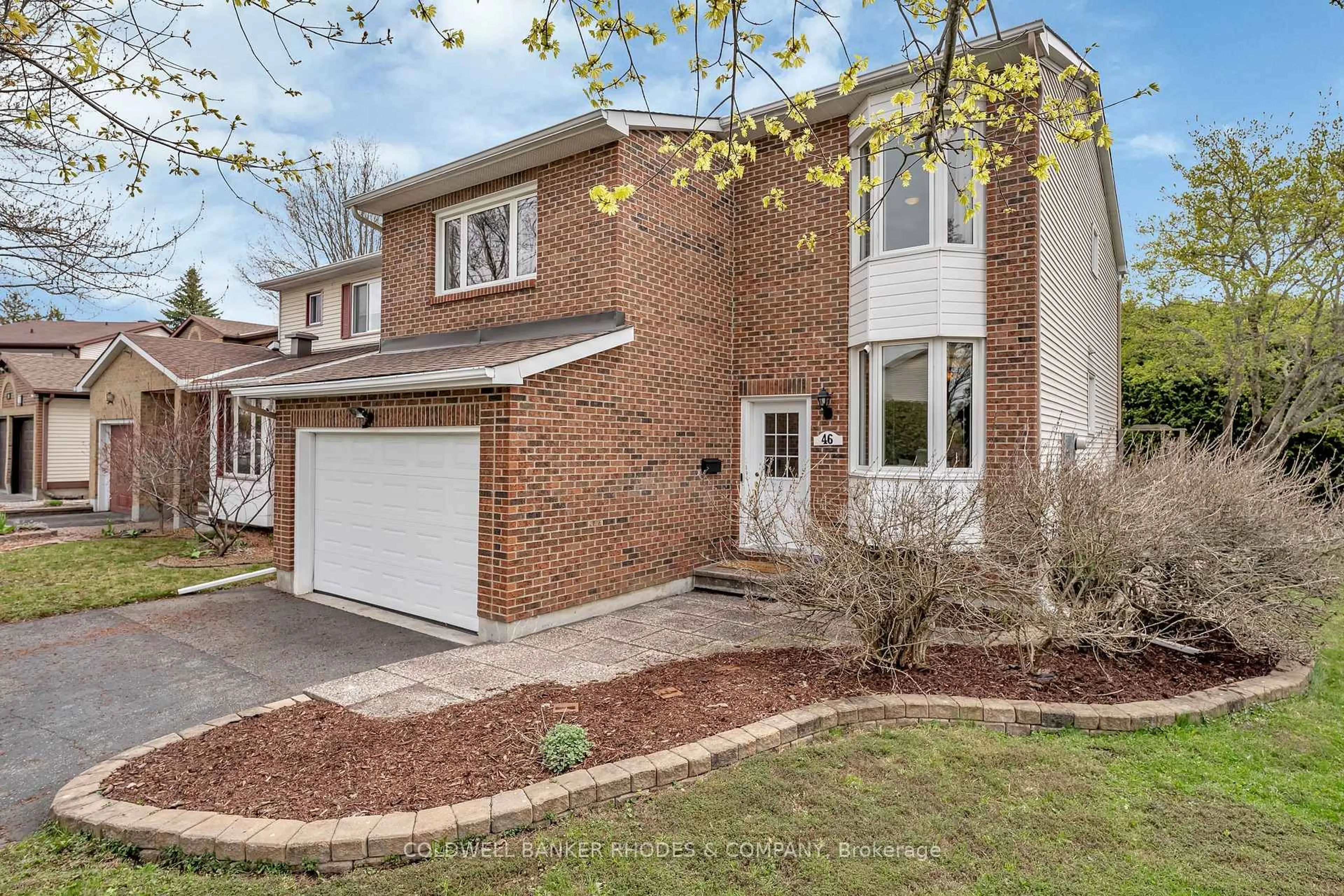 Home with brick exterior material, street for 46 Valley Ridge St, Ottawa Ontario K2E 7W2