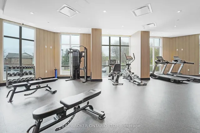 Additional property image - 2750 King St Unit 505