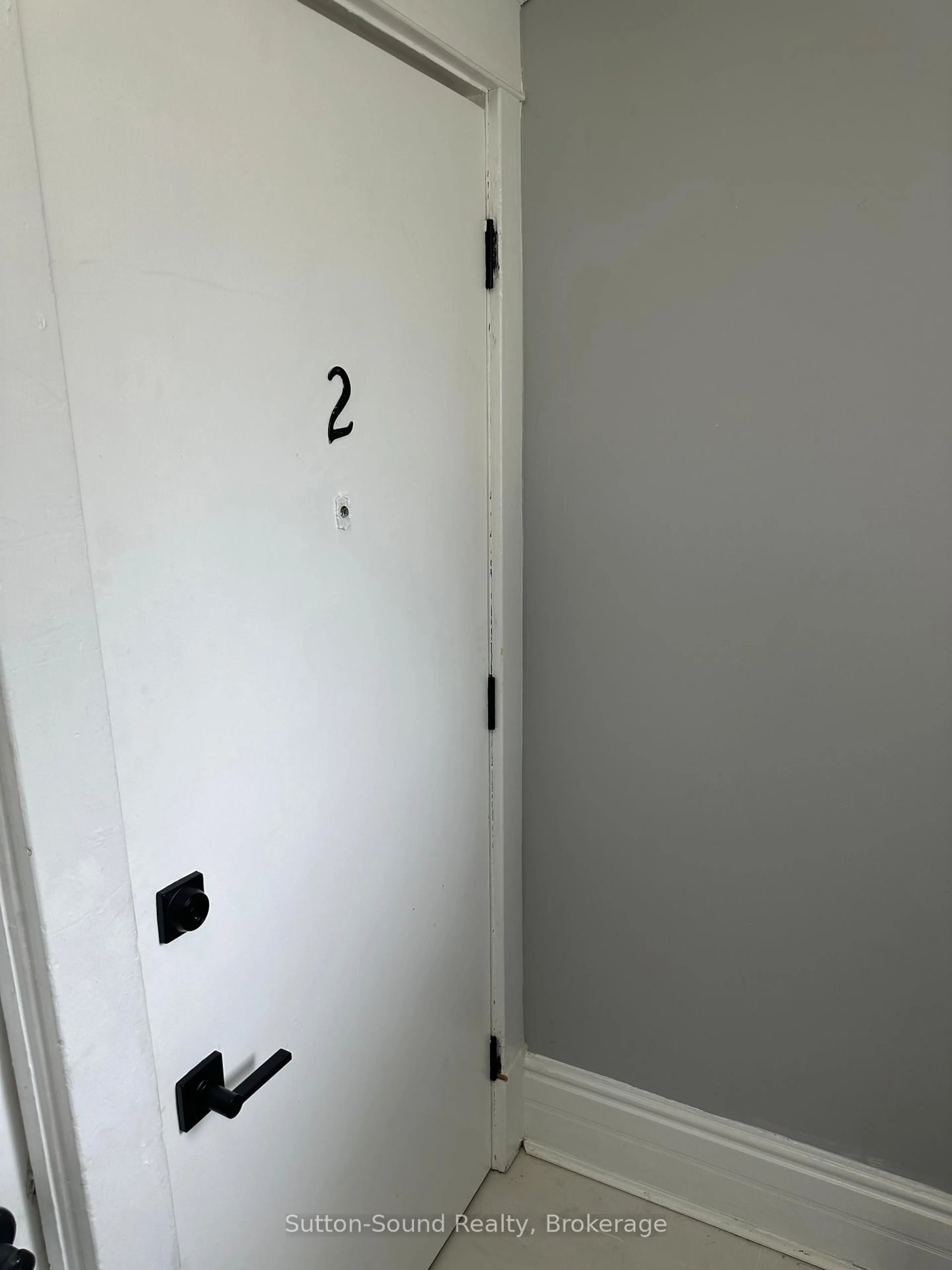 A pic of a room for 353 6th St, Owen Sound Ontario N4K 1G1