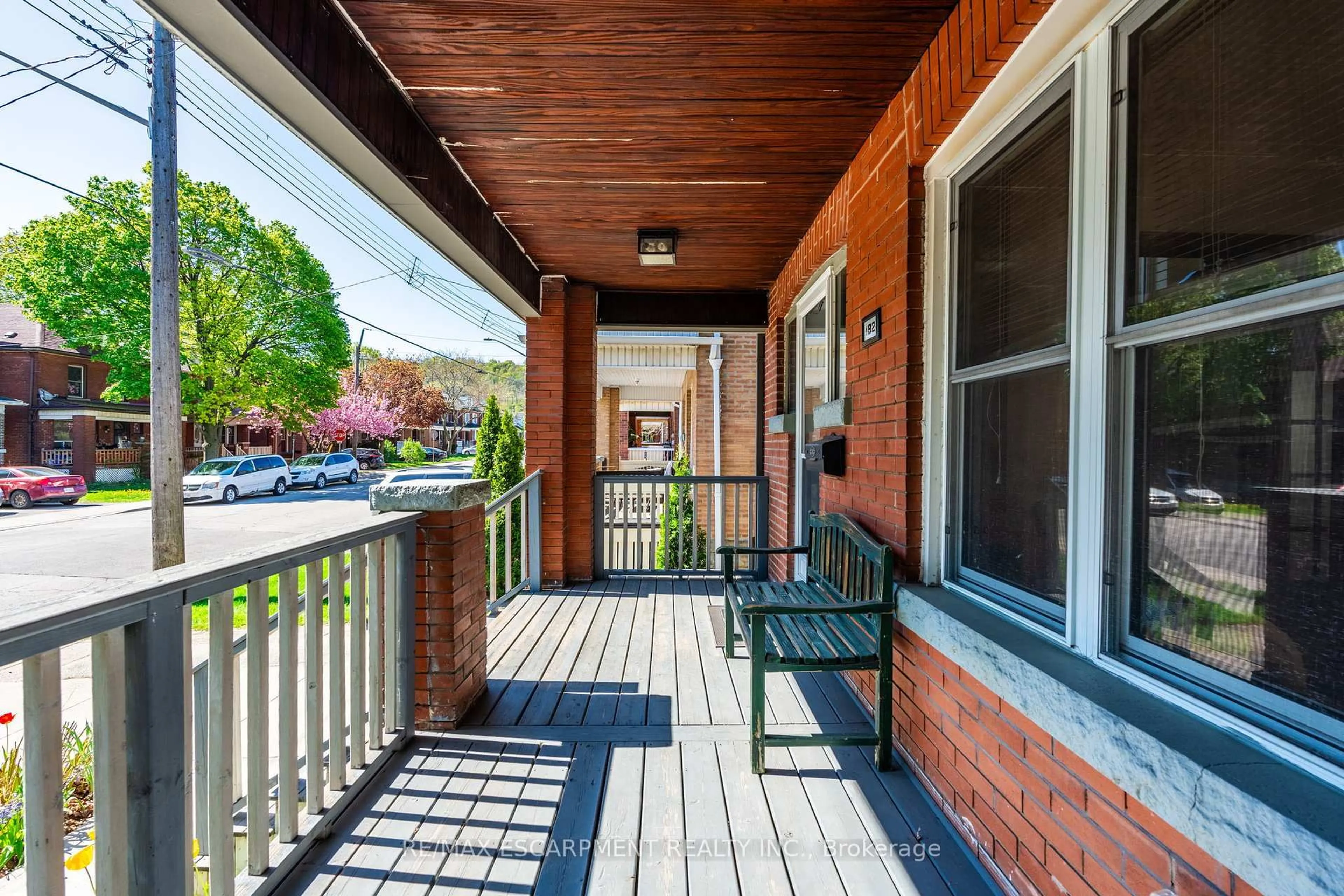 Patio, street for 192 Ottawa St, Hamilton Ontario L8K 2E6