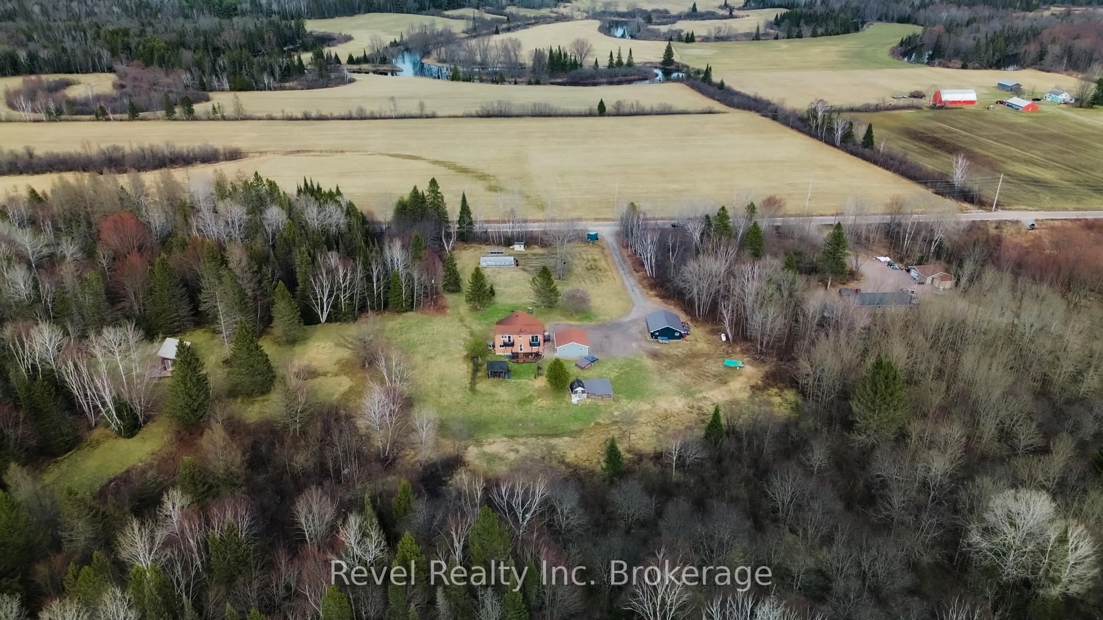 A pic from outside/outdoor area/front of a property/back of a property/a pic from drone, water/lake/river/ocean view for 799 Maple Hill Rd, Powassan Ontario P0H 1Z0