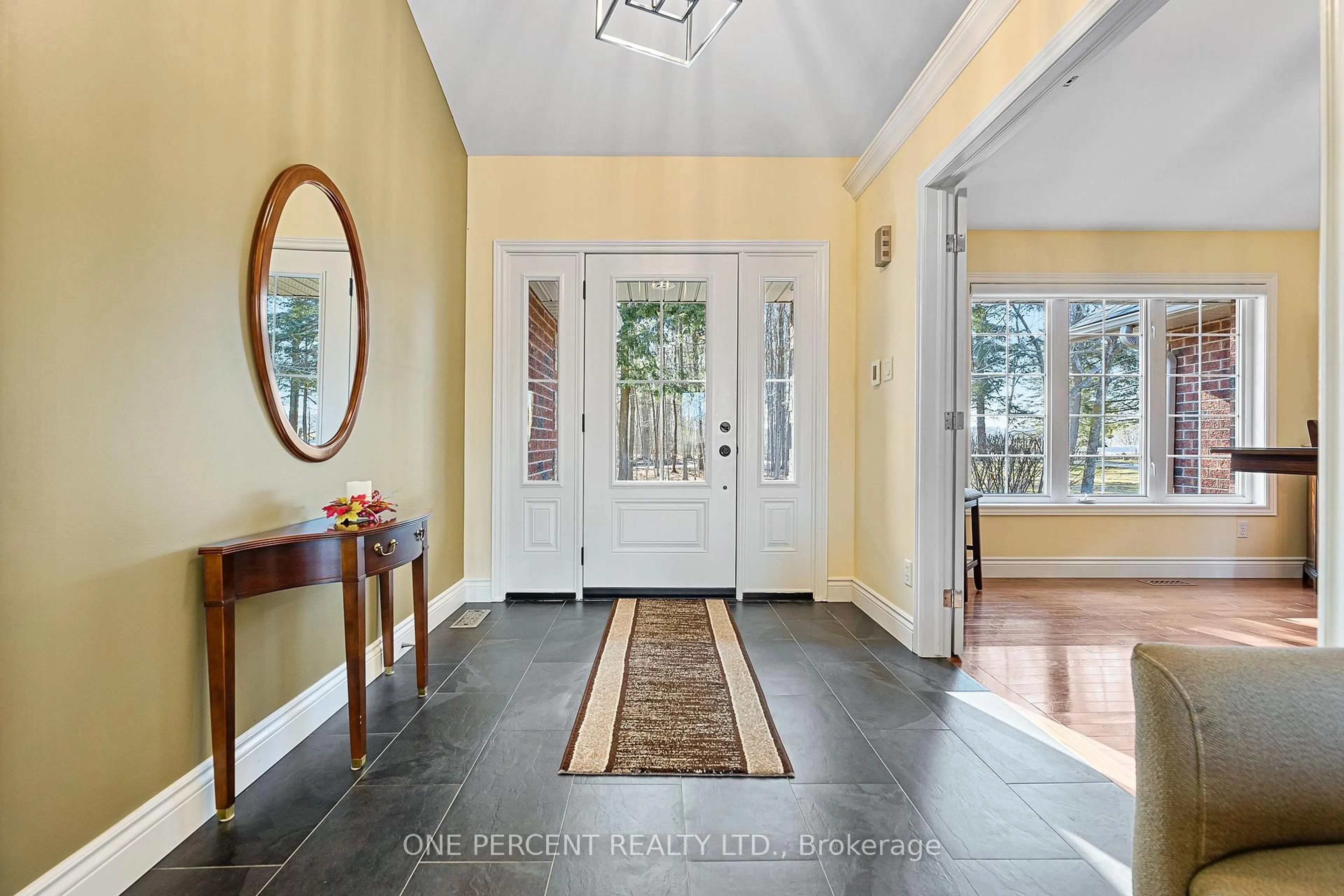 Indoor entryway for 834603 4th Line, Mono Ontario L9W 5Z7